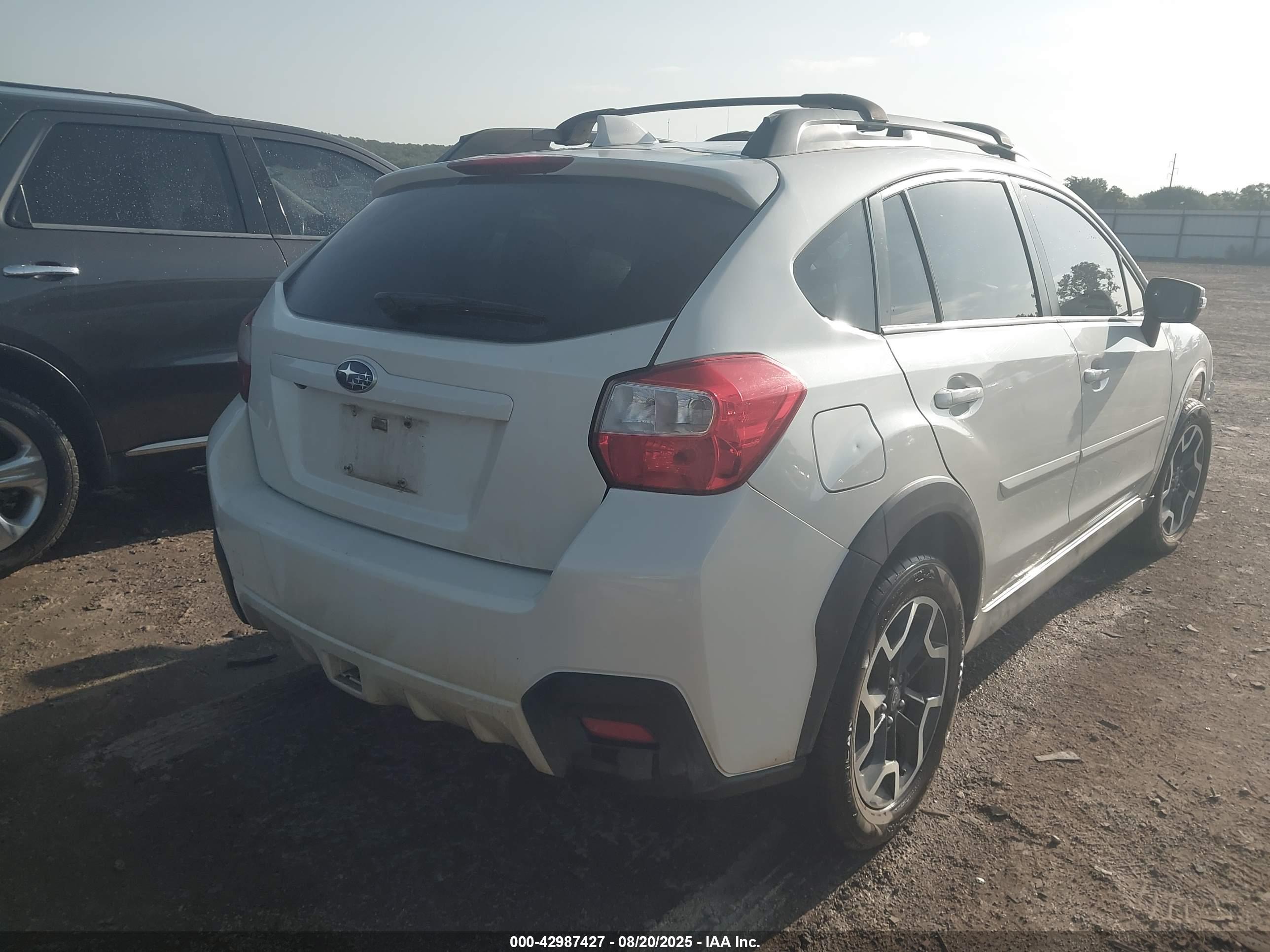 SUBARU CROSSTREK image 4