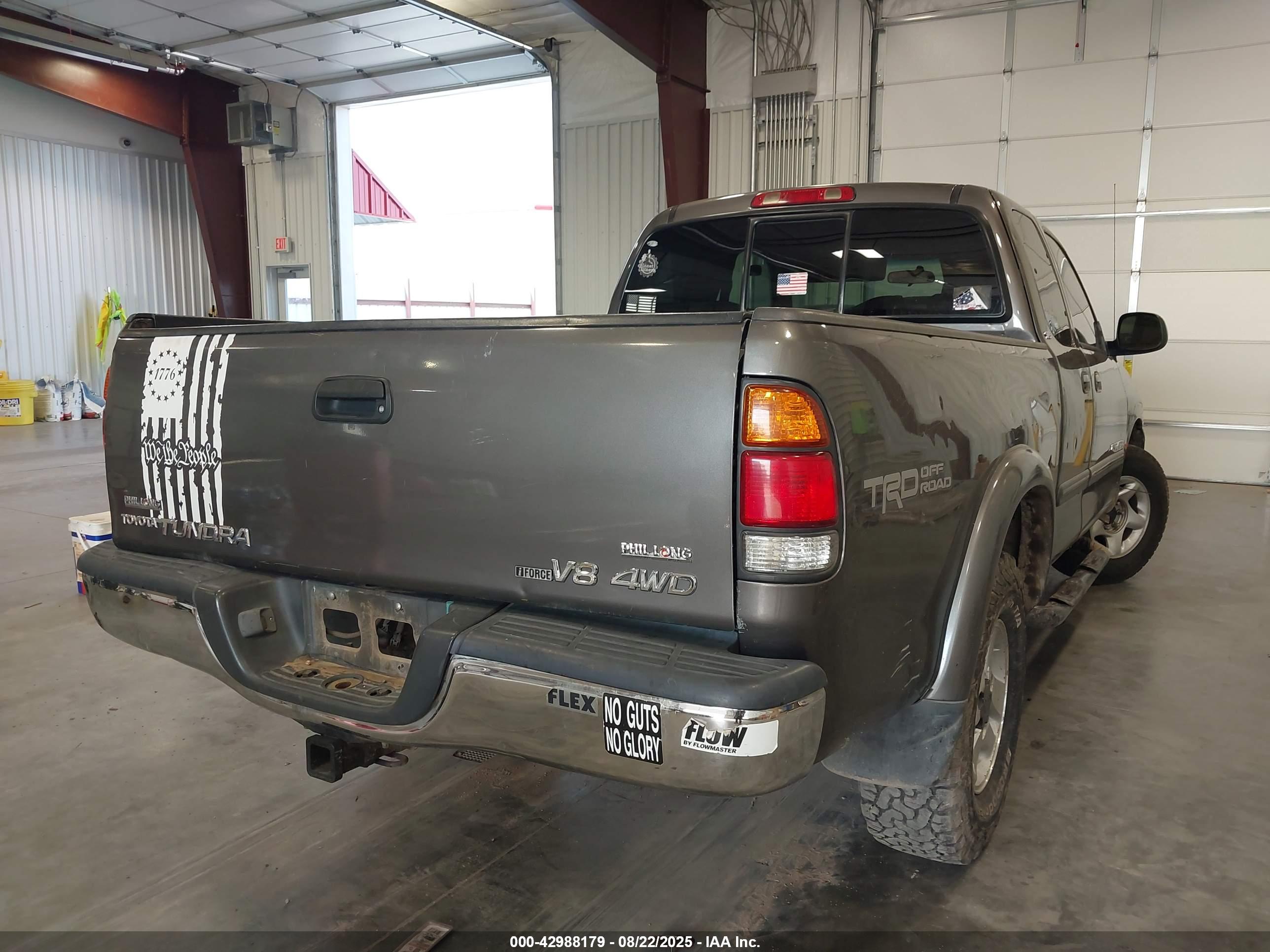 TOYOTA TUNDRA image 4