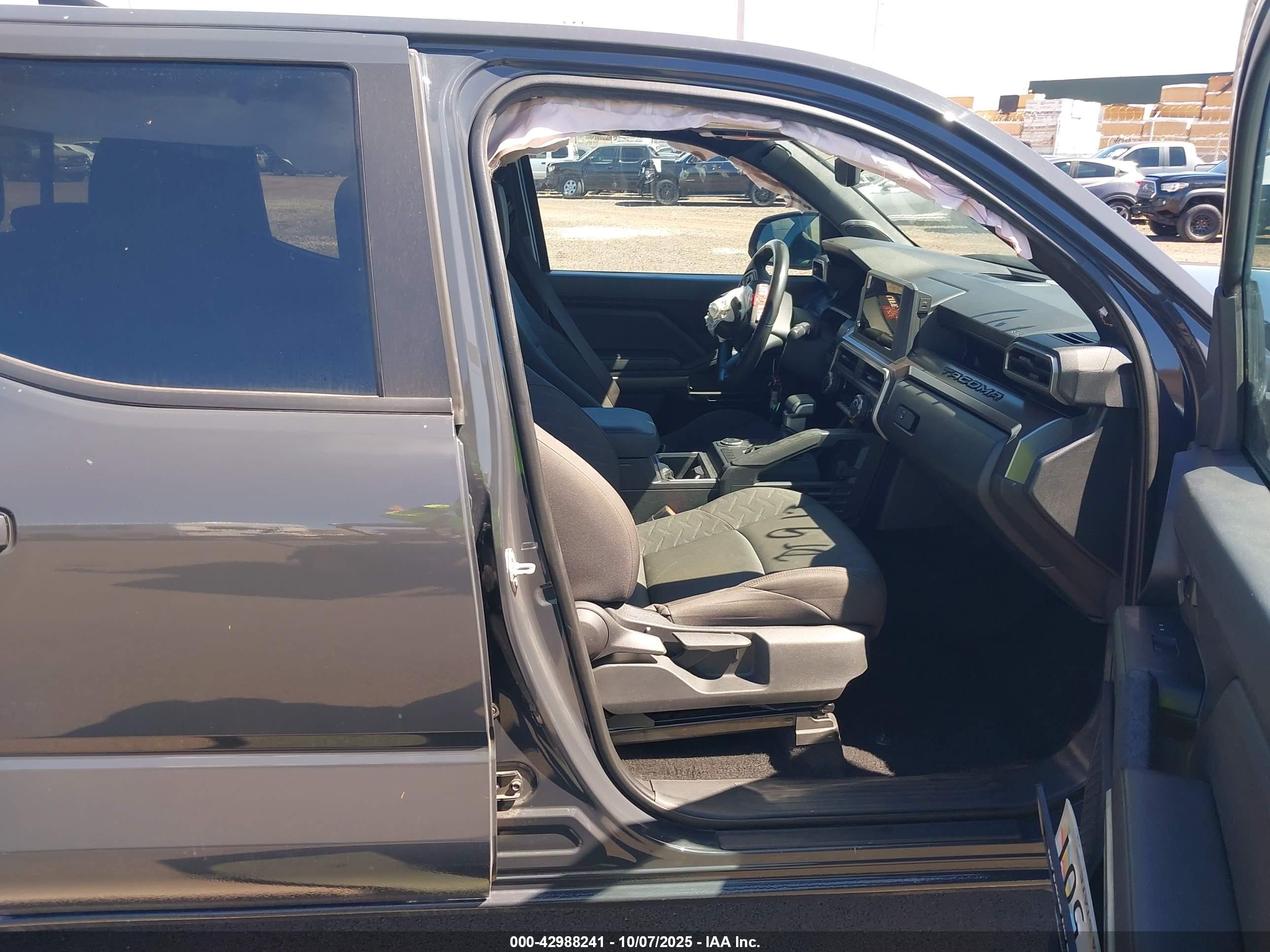 TOYOTA TACOMA image 5