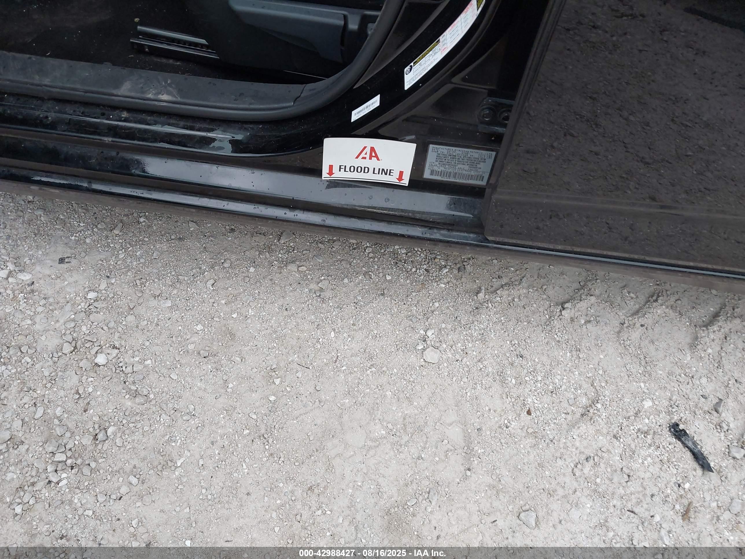 NISSAN SENTRA image 6