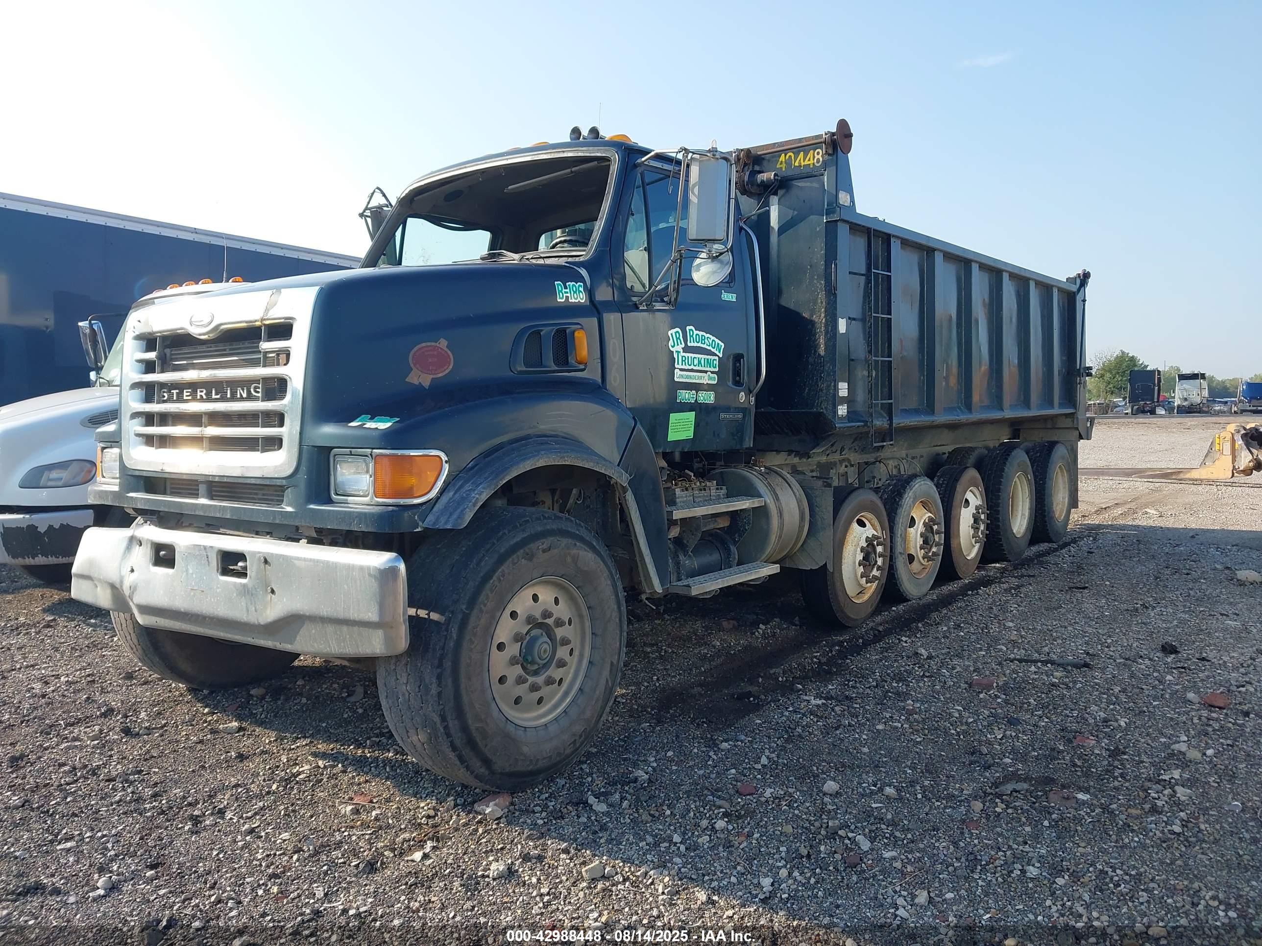 STERLING TRUCK image 2