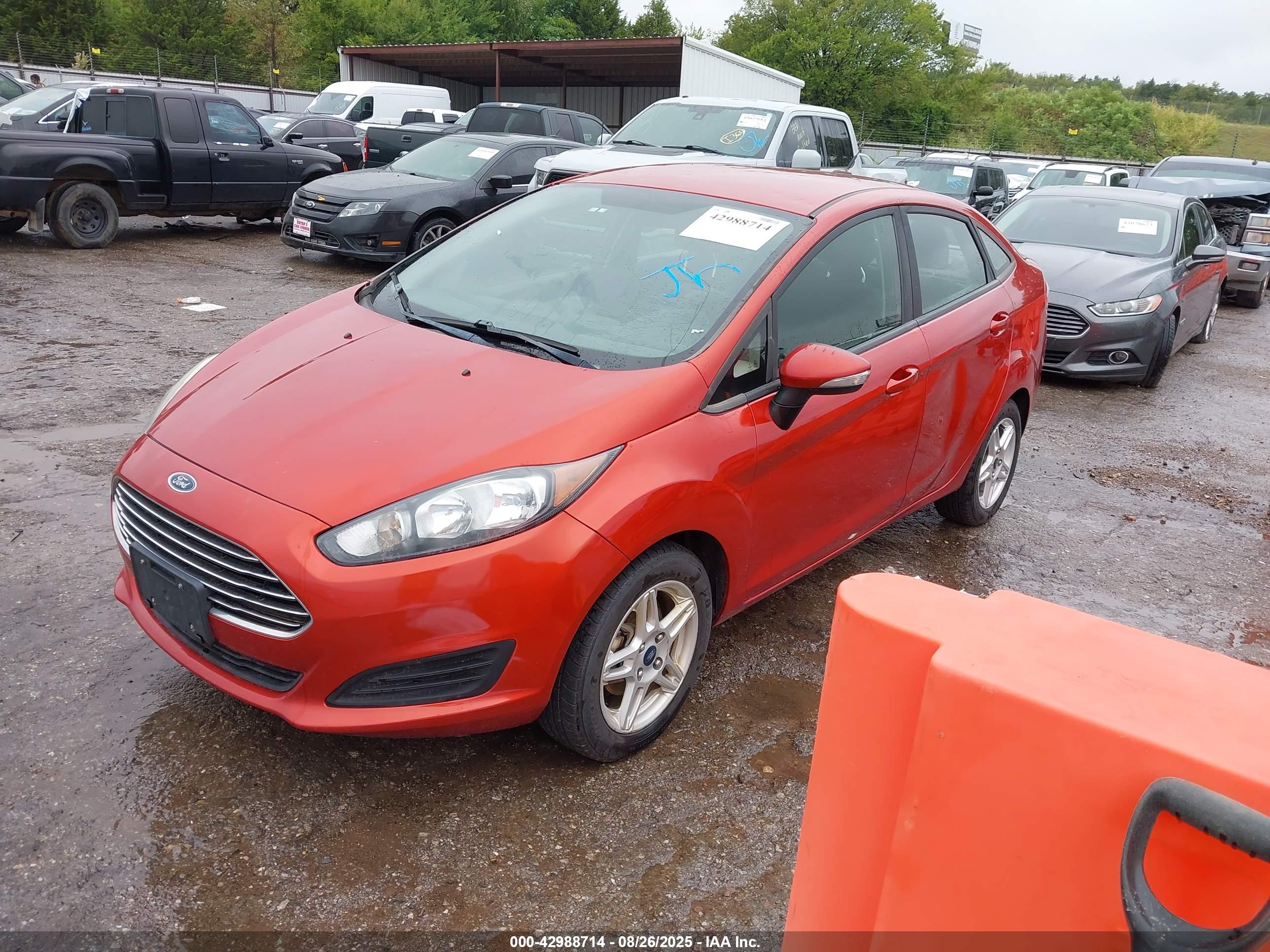 FORD FIESTA image 2