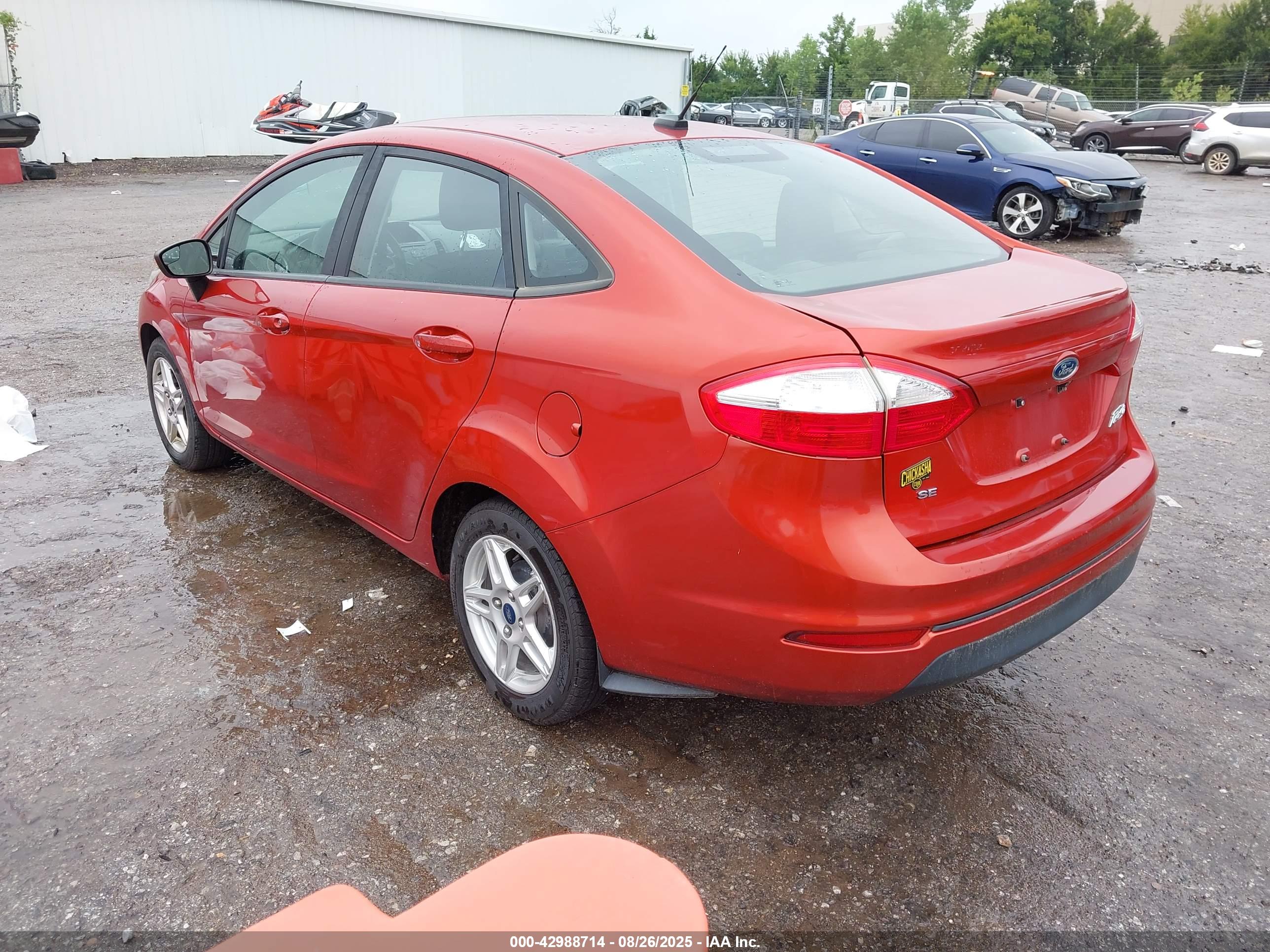 FORD FIESTA image 3