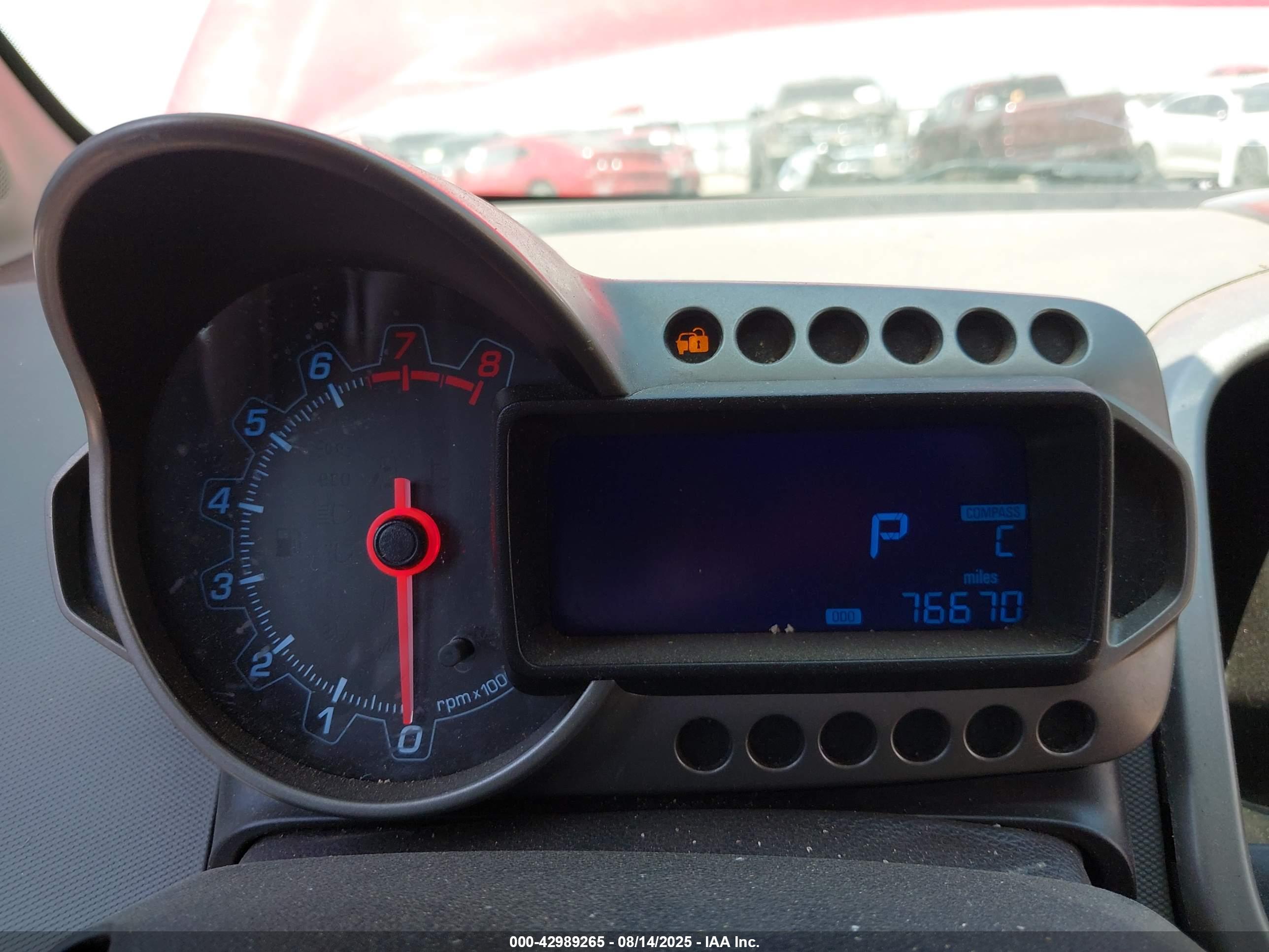 CHEVROLET SONIC image 7
