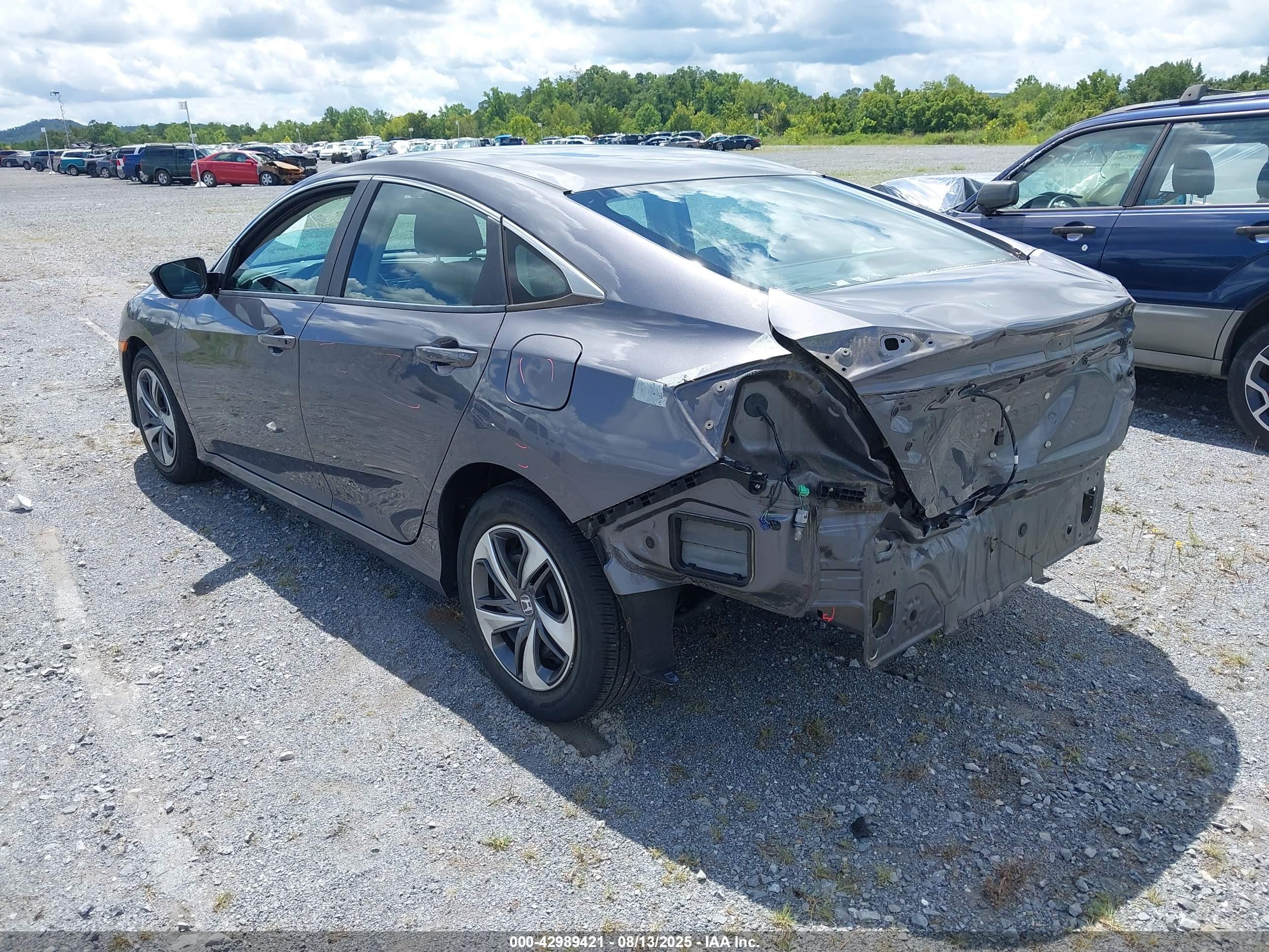 HONDA CIVIC image 3