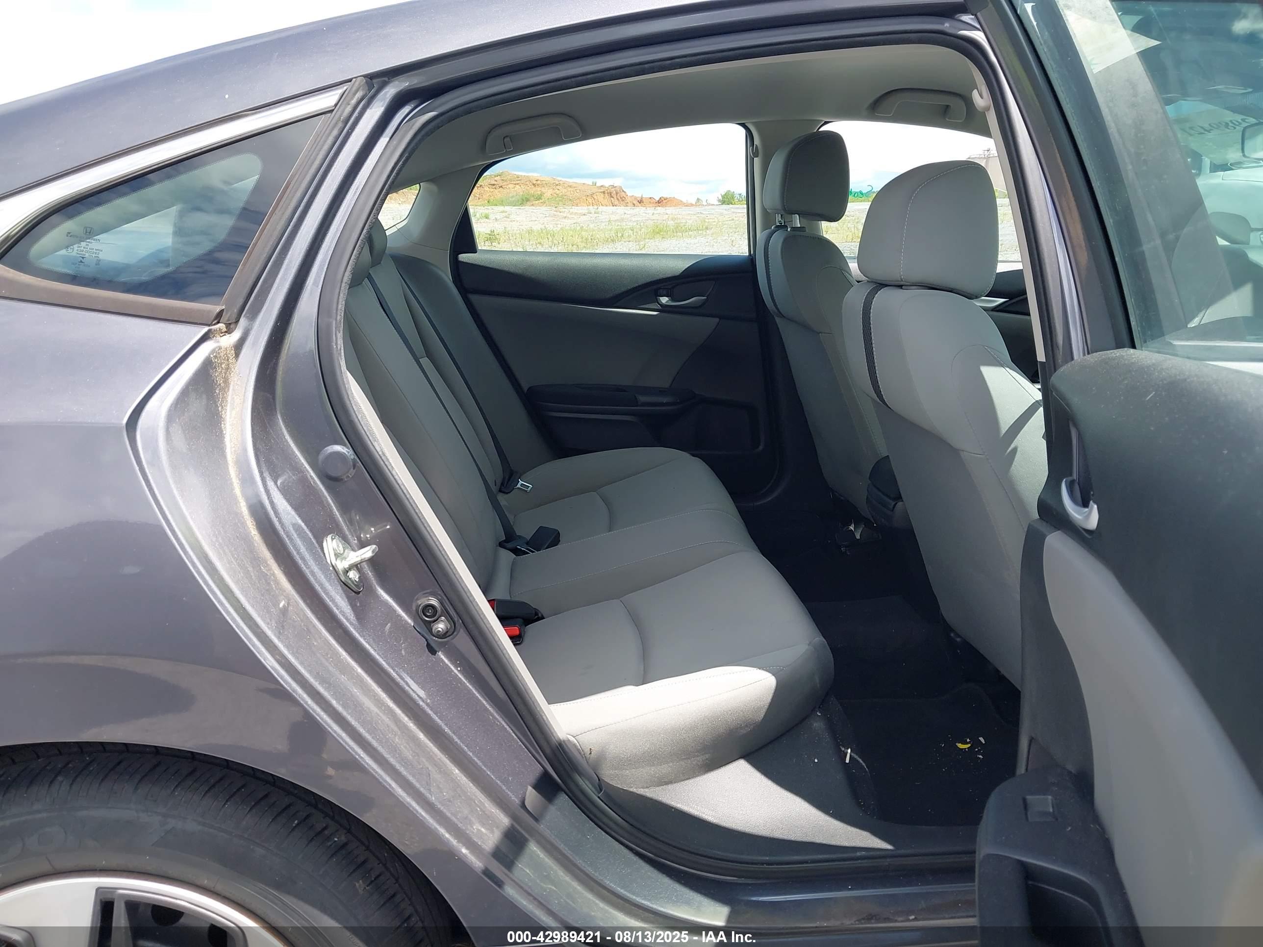 HONDA CIVIC image 8