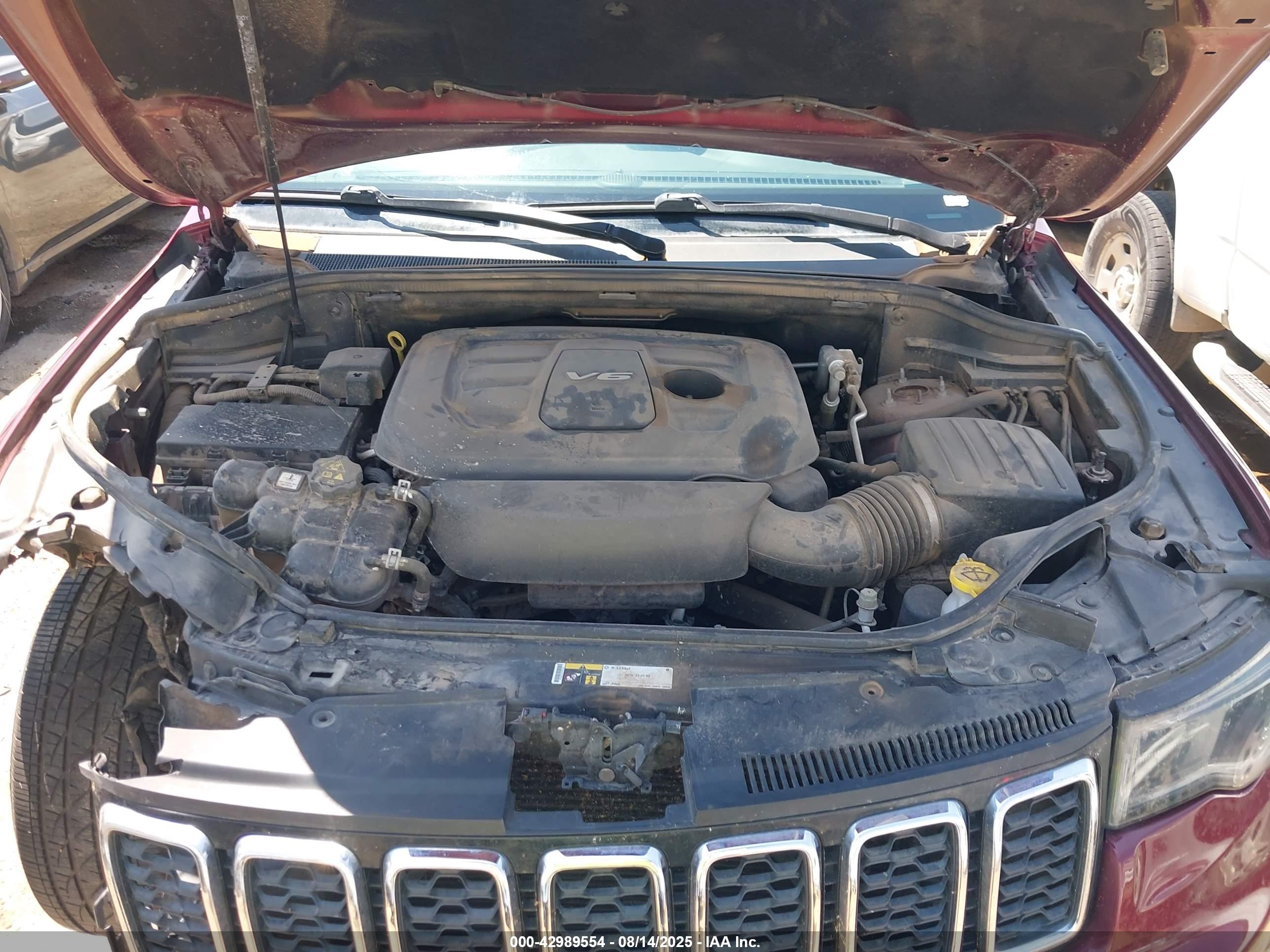 JEEP GRAND image 10