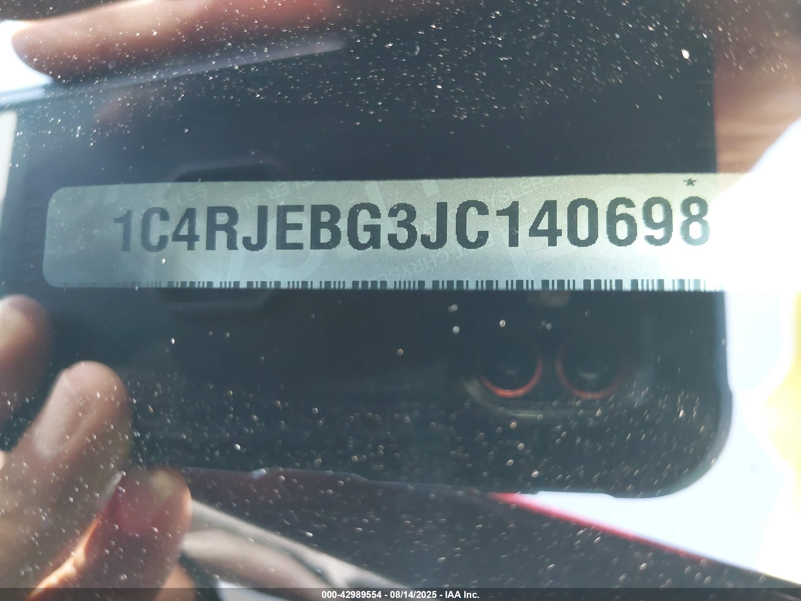 JEEP GRAND image 9