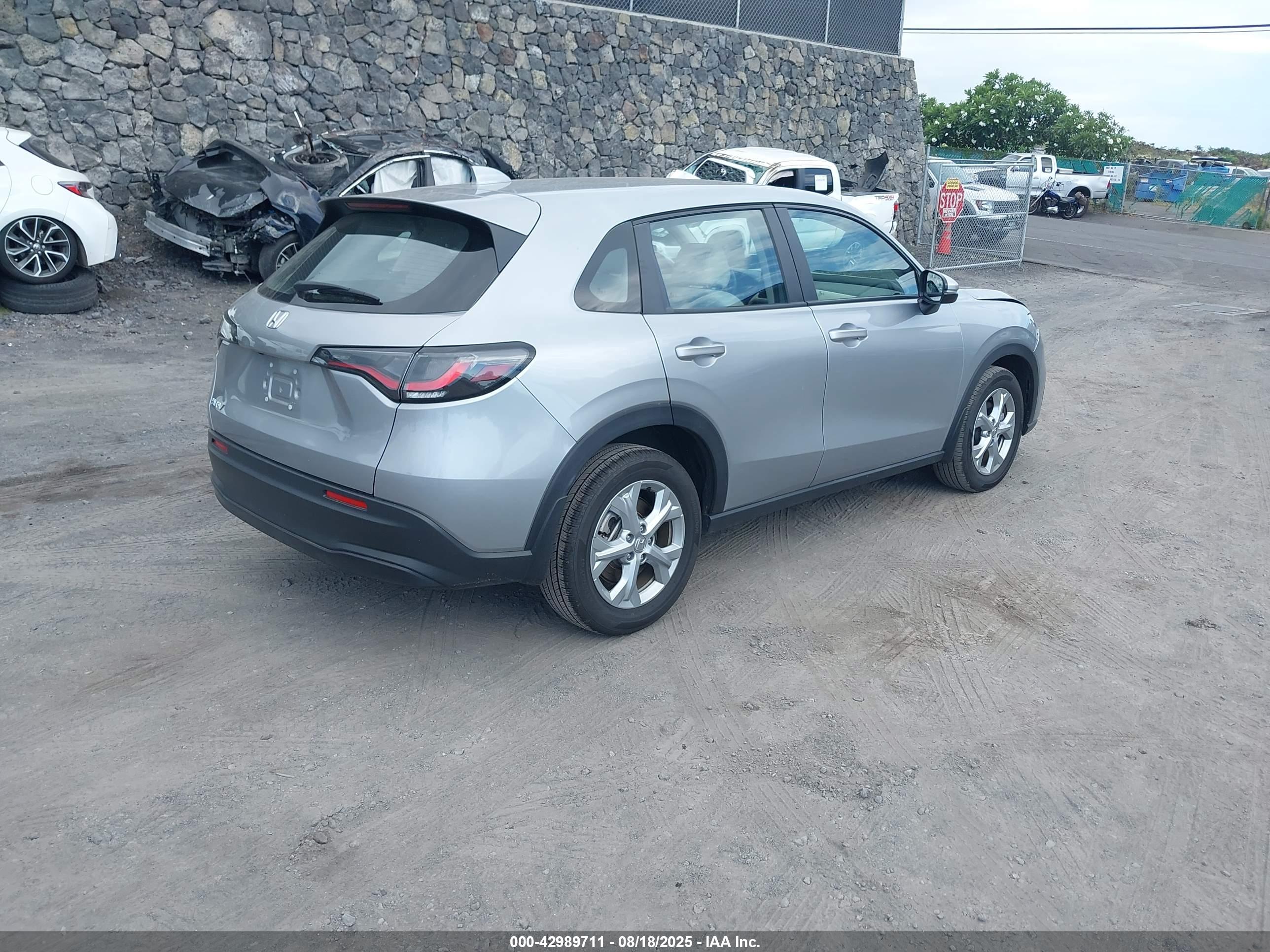 HONDA HR-V image 4