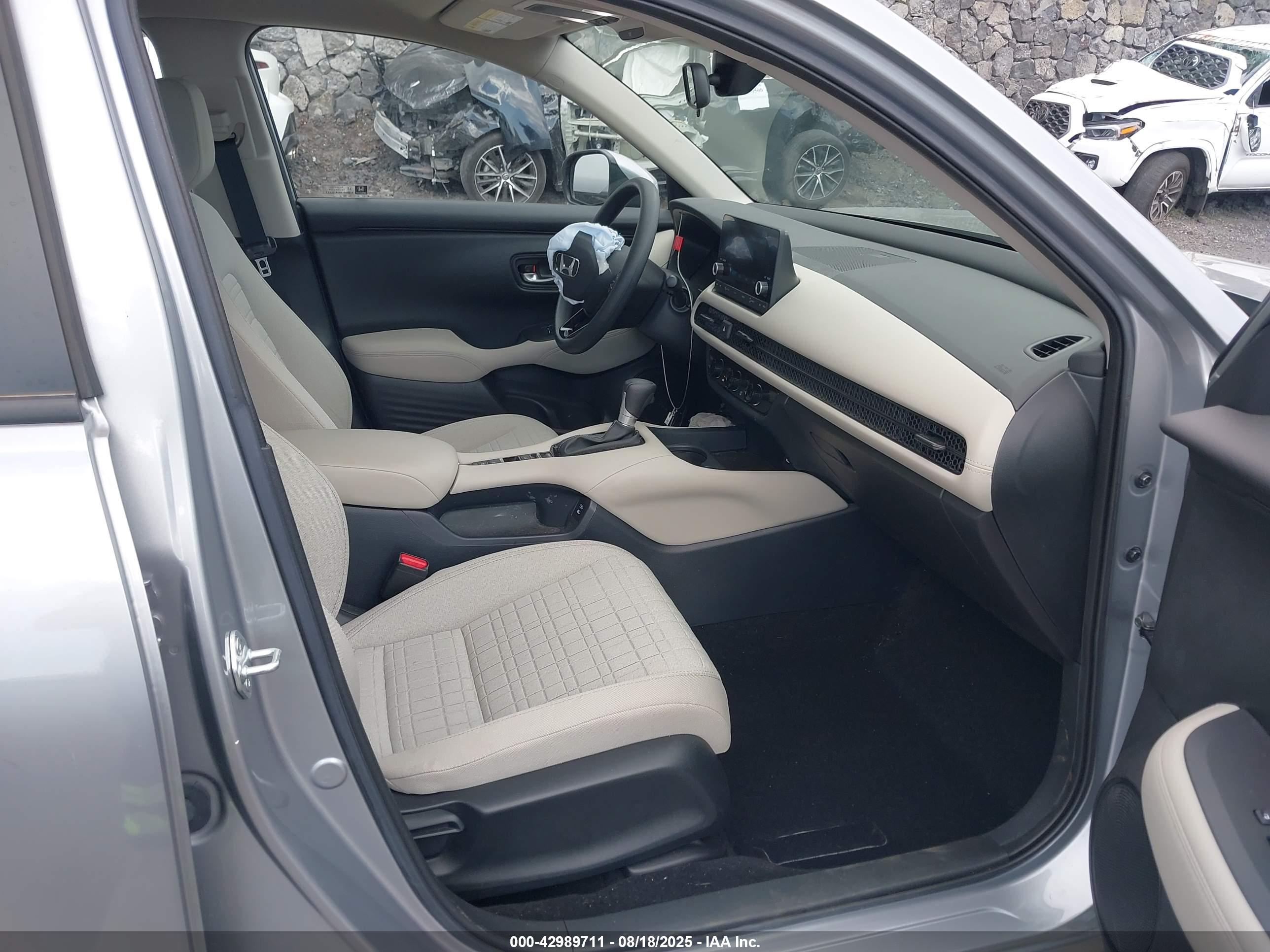 HONDA HR-V image 5