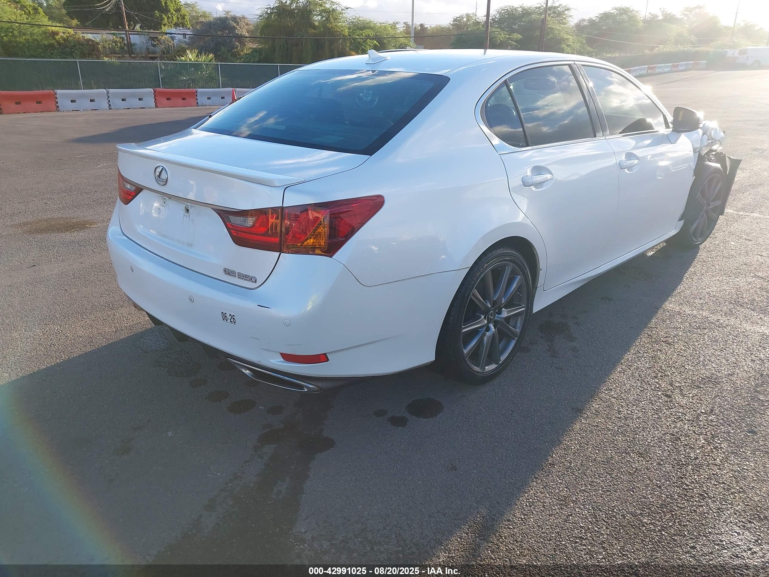 LEXUS GS image 4