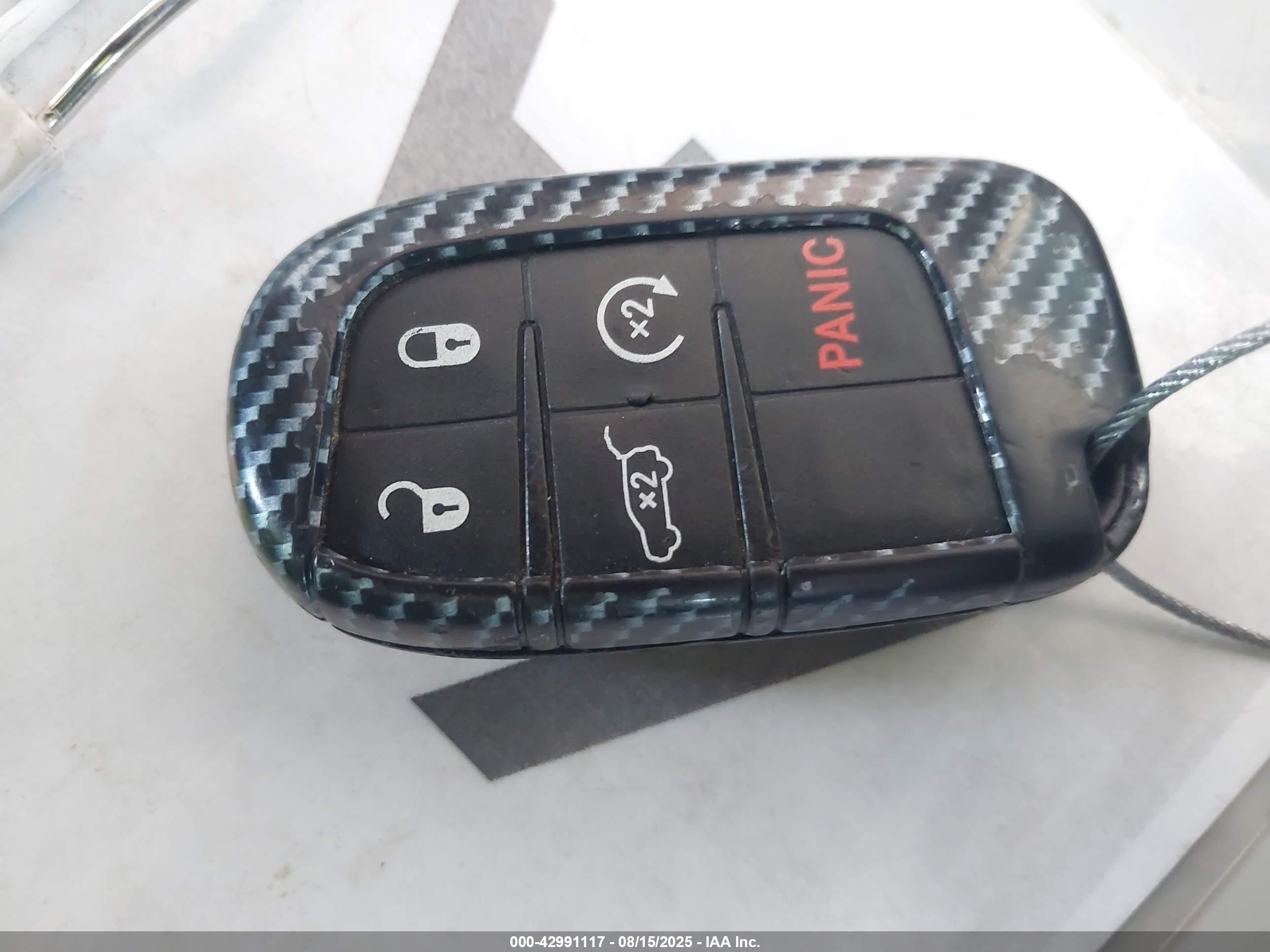 JEEP GRAND image 11