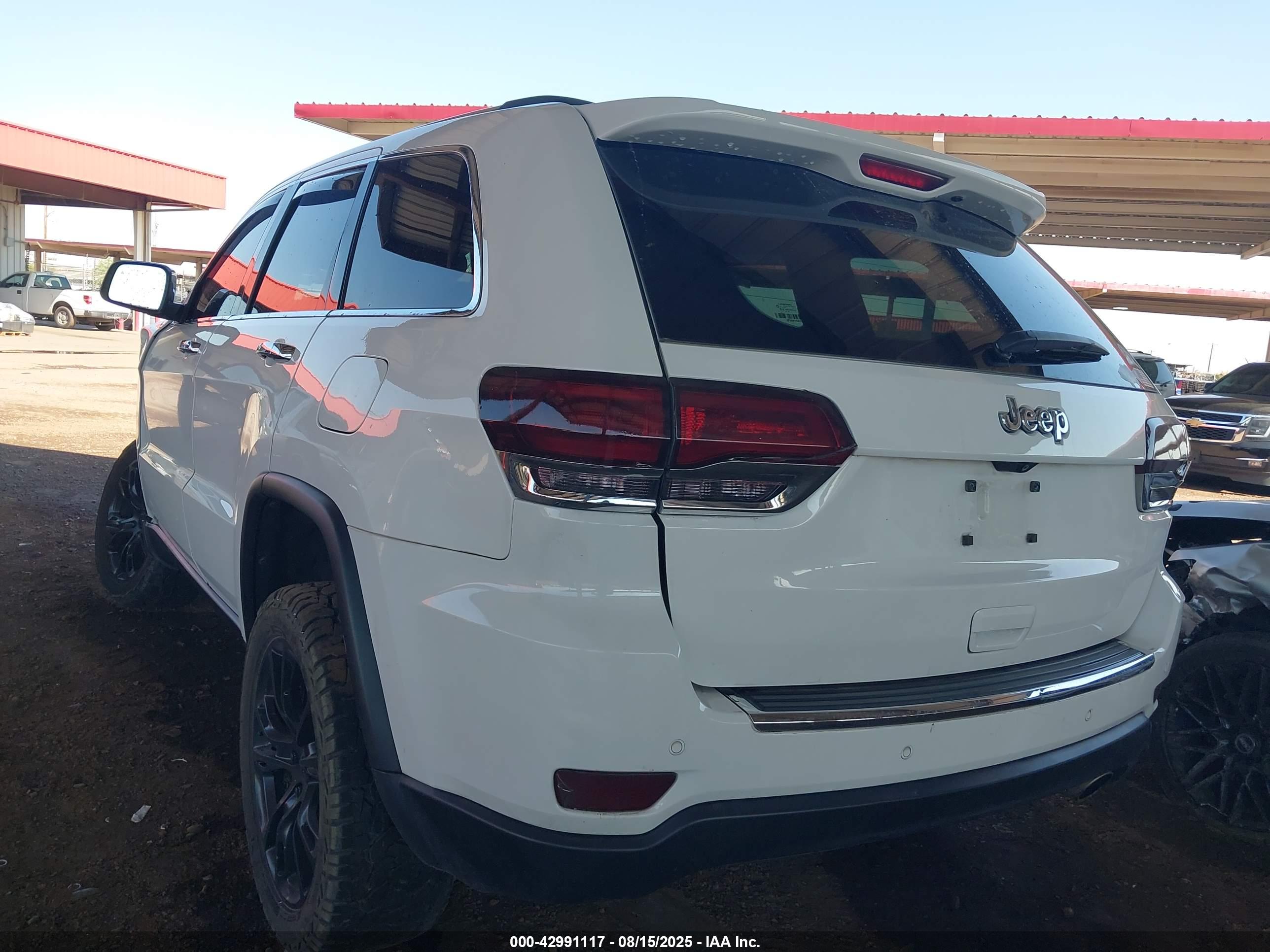 JEEP GRAND image 3