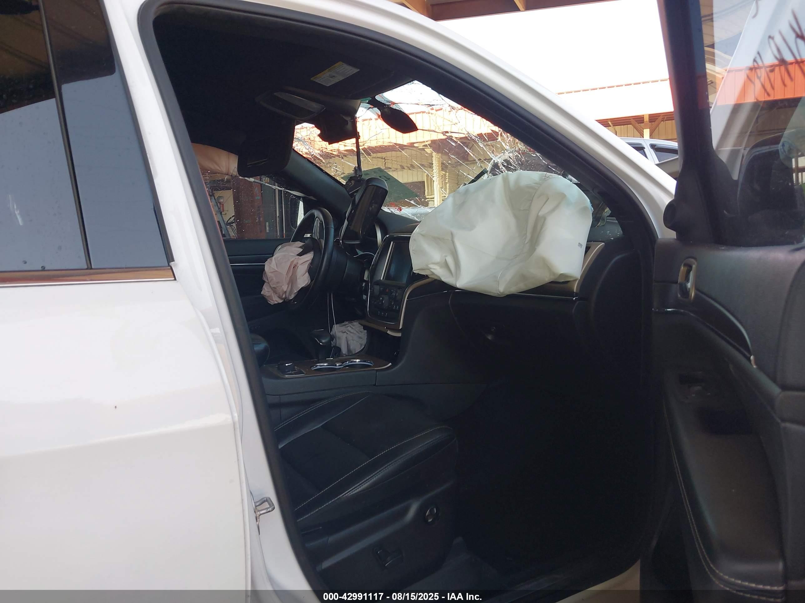 JEEP GRAND image 5