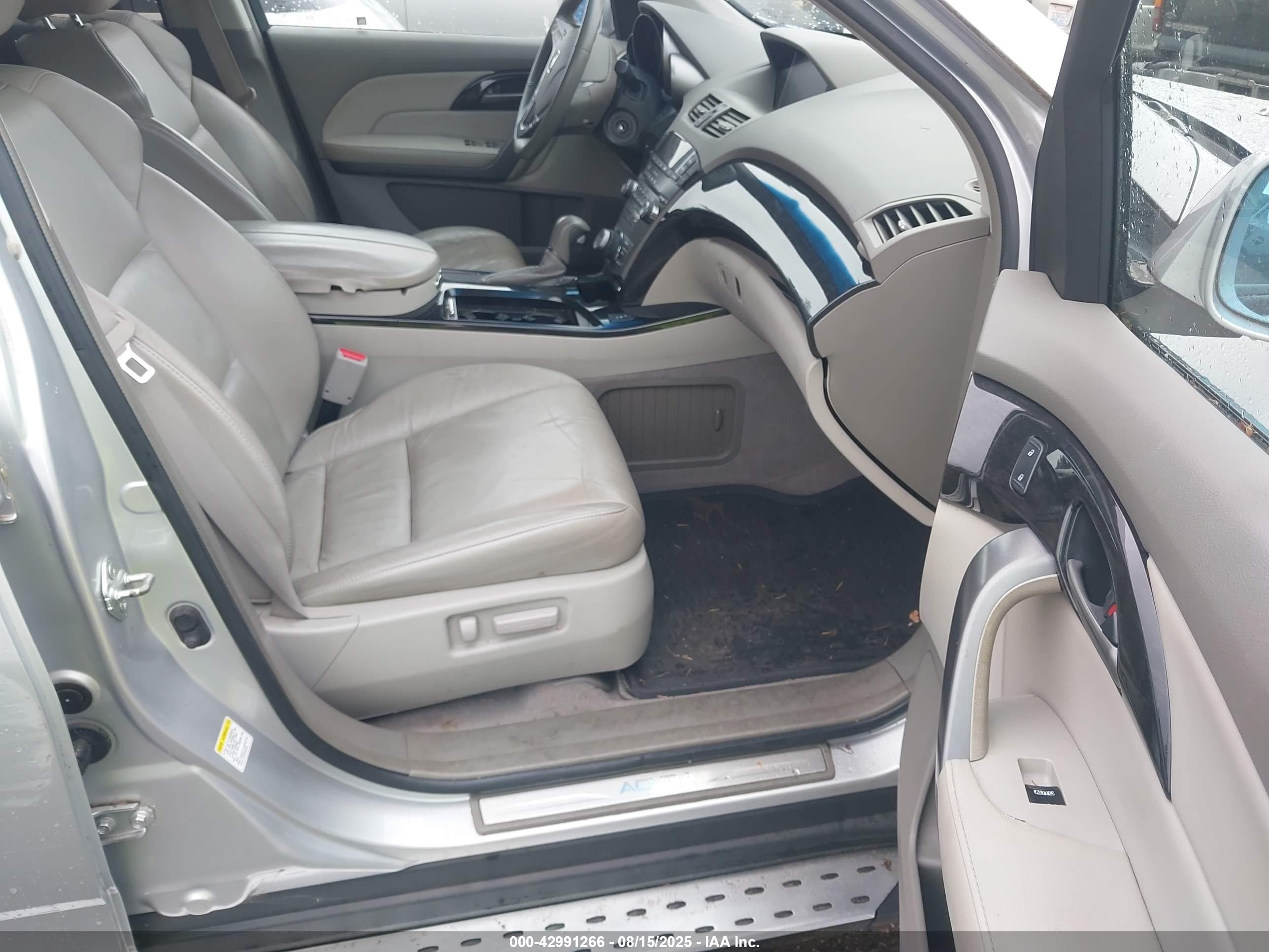ACURA MDX image 5