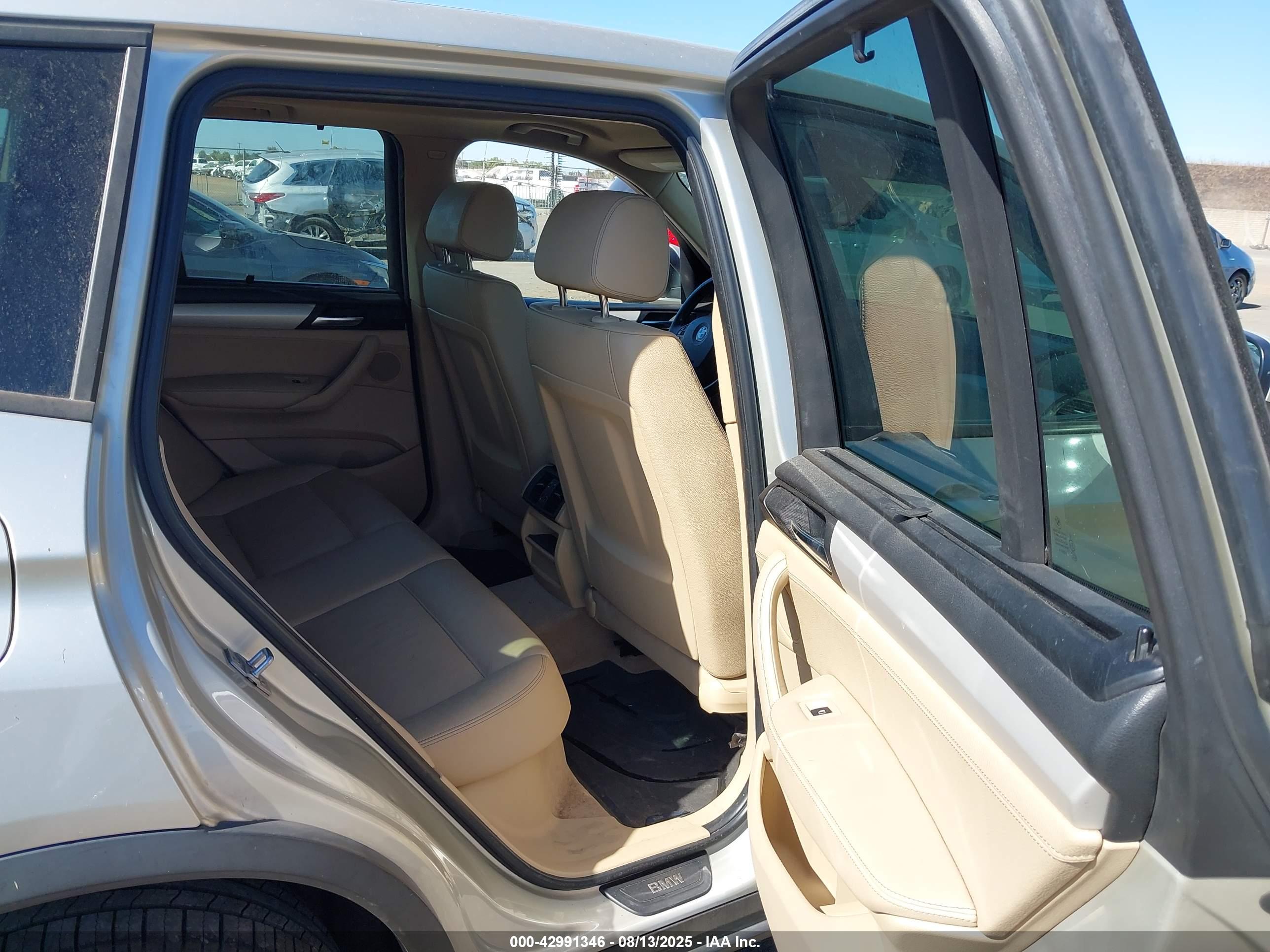 BMW X3 image 8