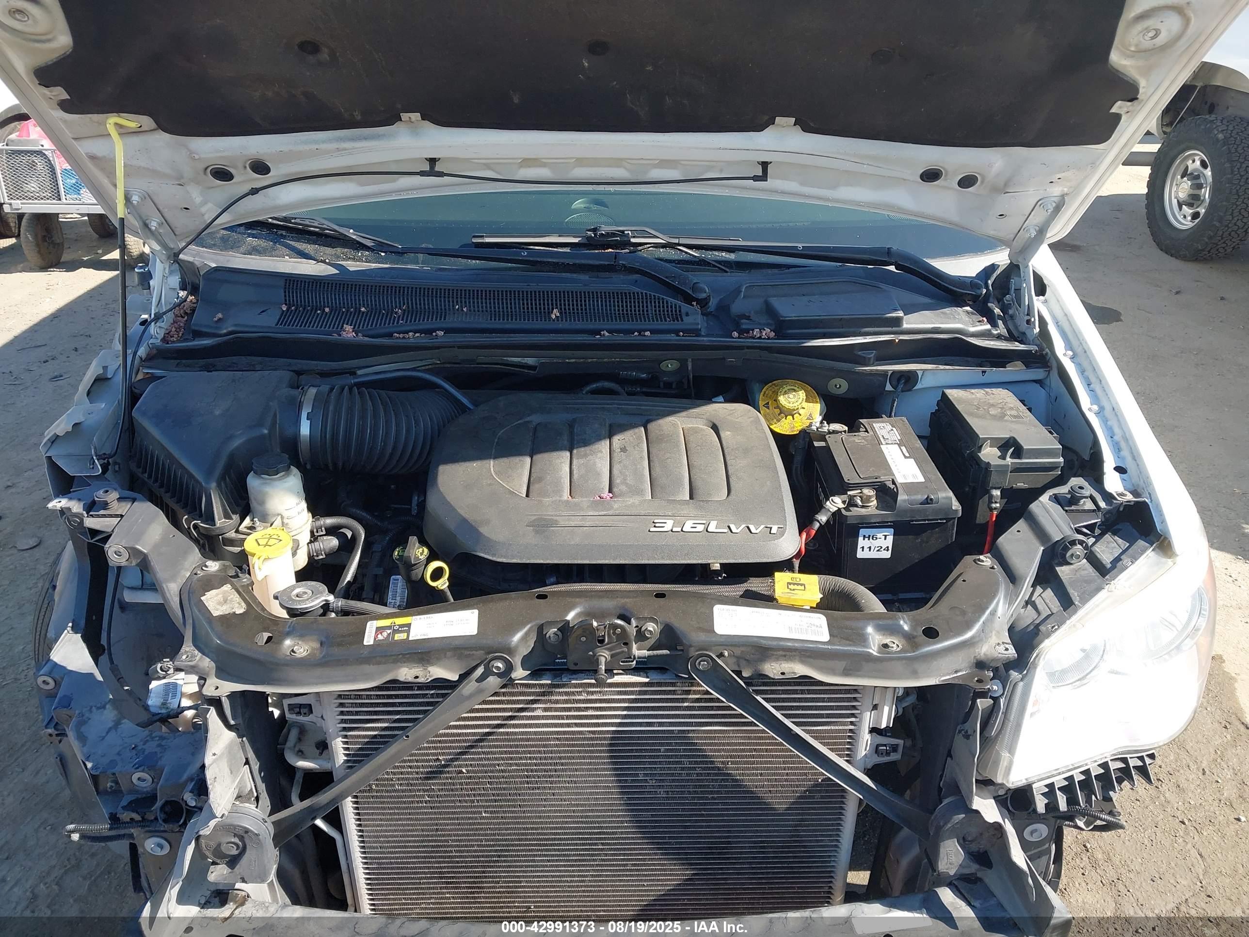 DODGE GRAND image 10