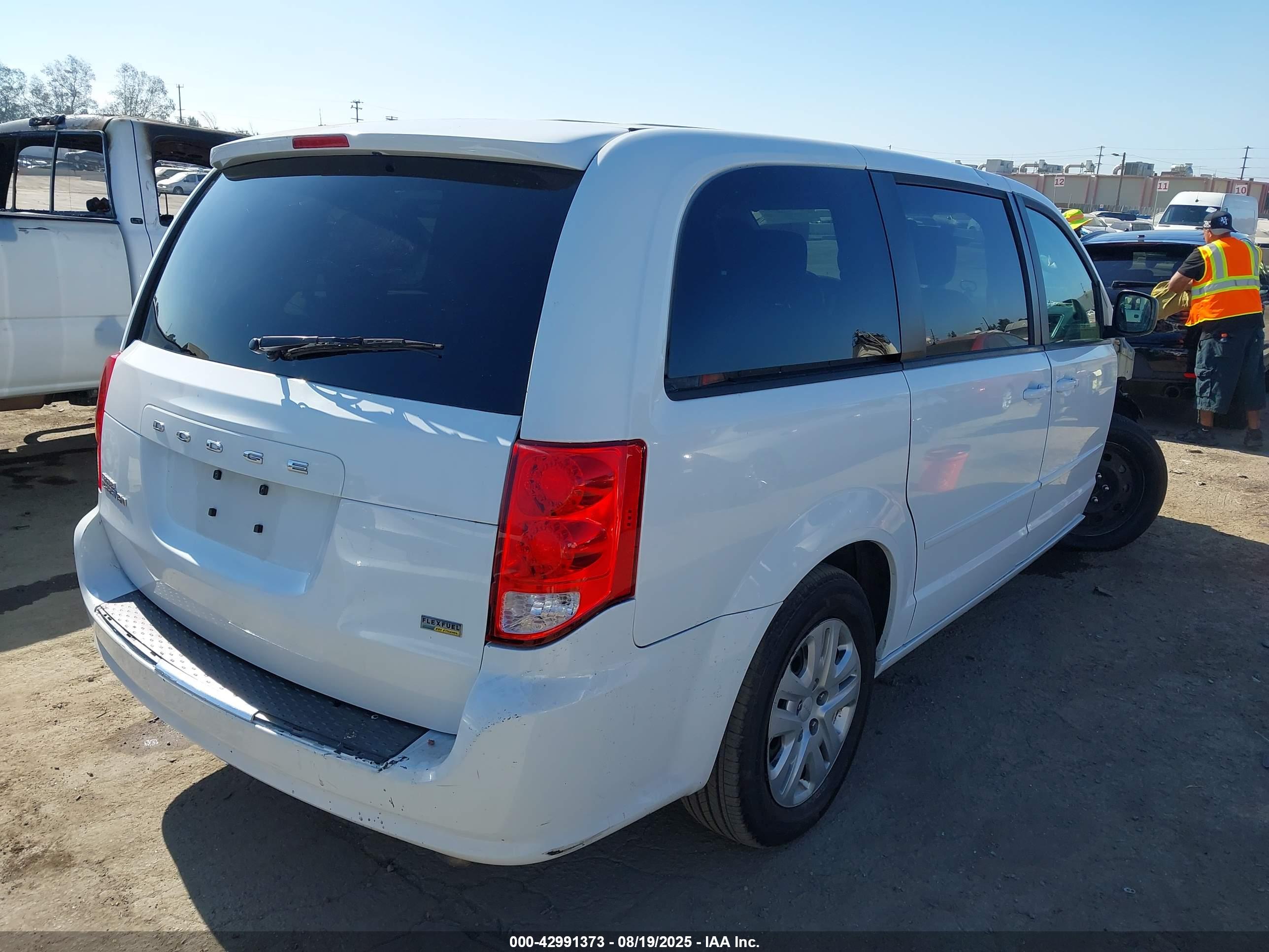 DODGE GRAND image 4