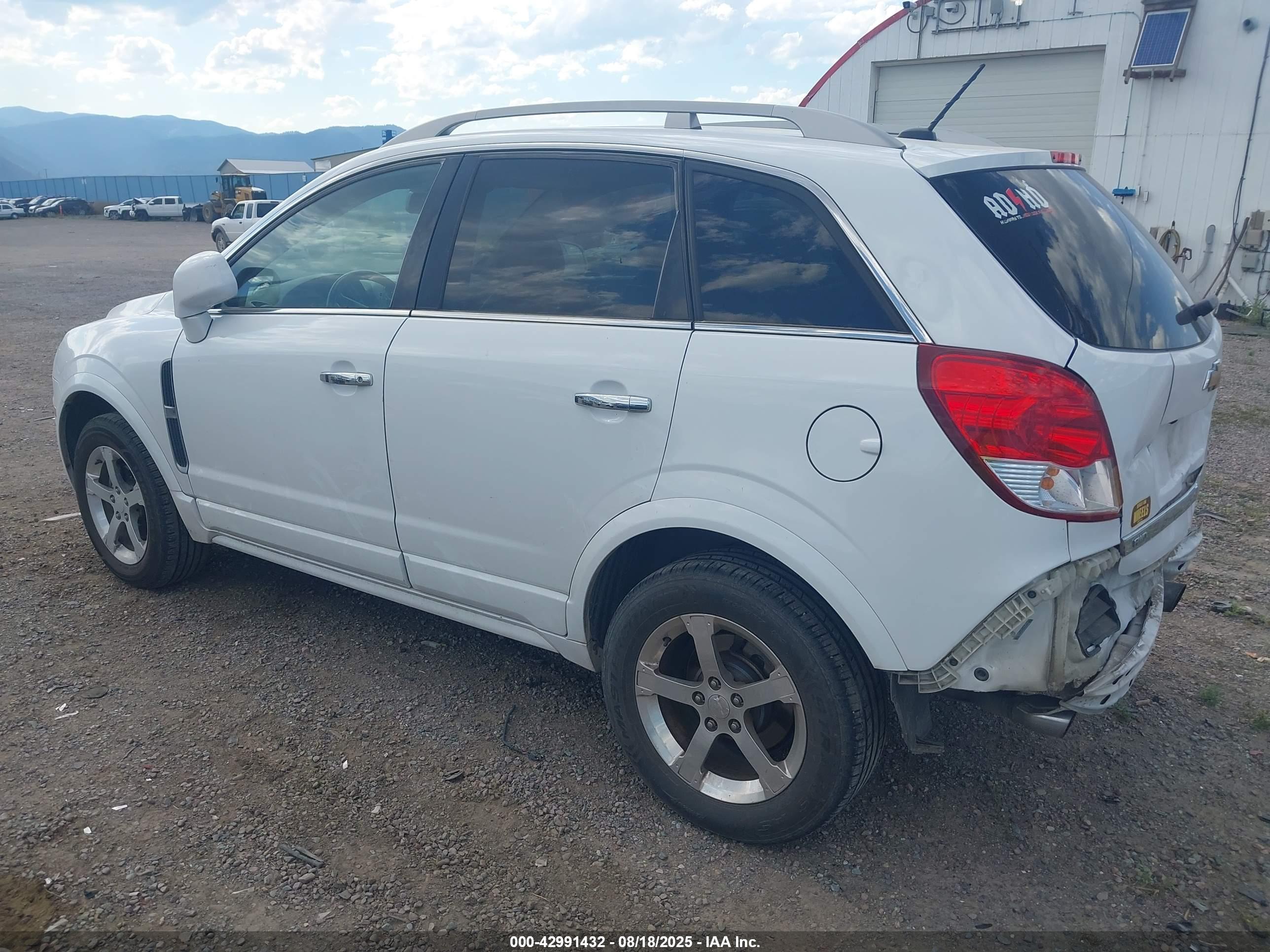 CHEVROLET CAPTIVA image 3