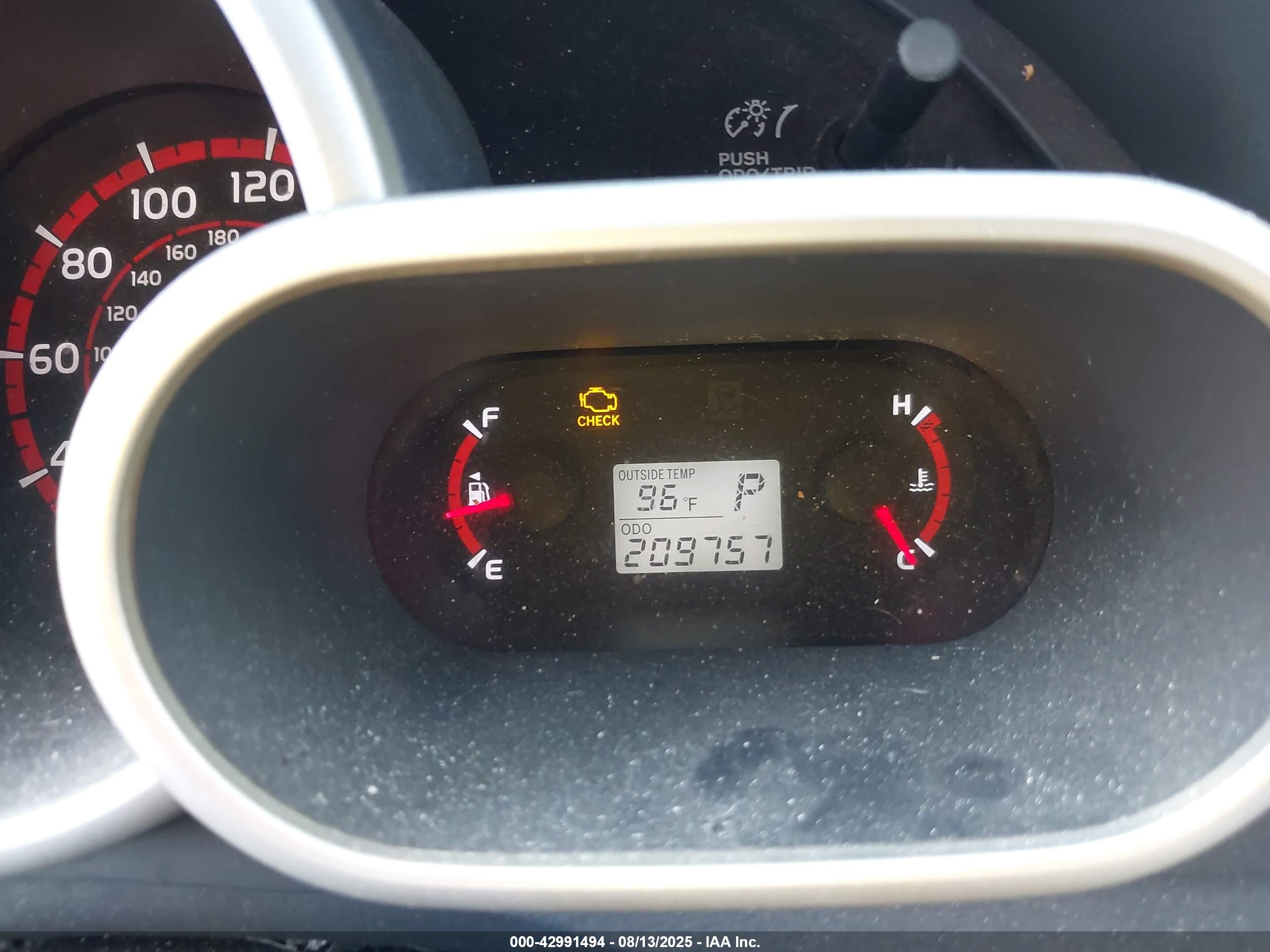 TOYOTA MATRIX image 7