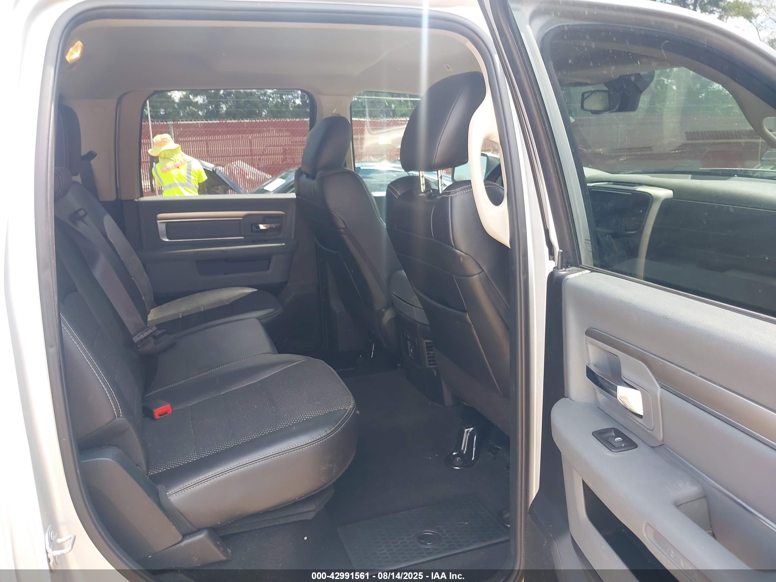 RAM 1500 image 8
