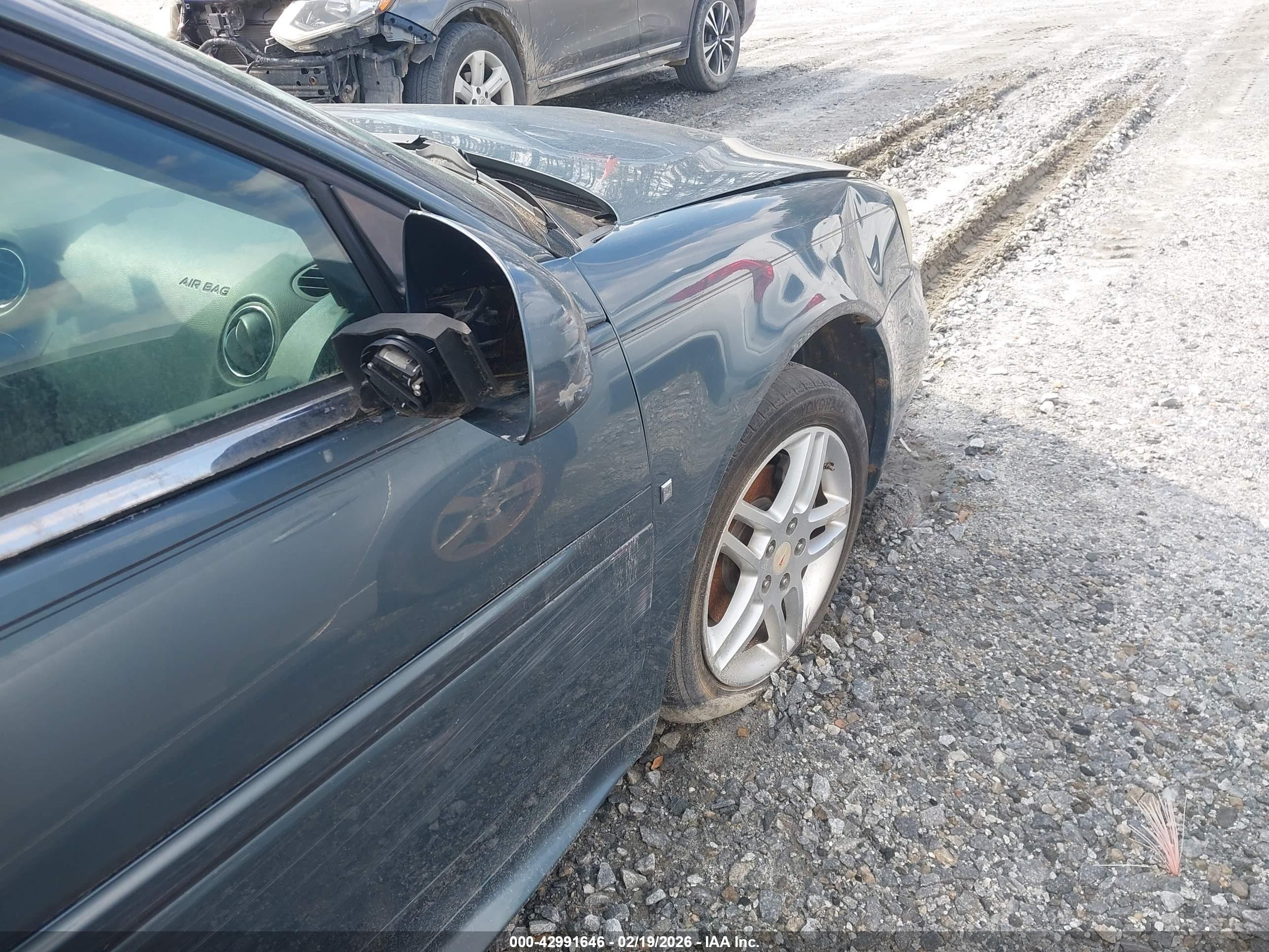 PONTIAC GRAND image 6