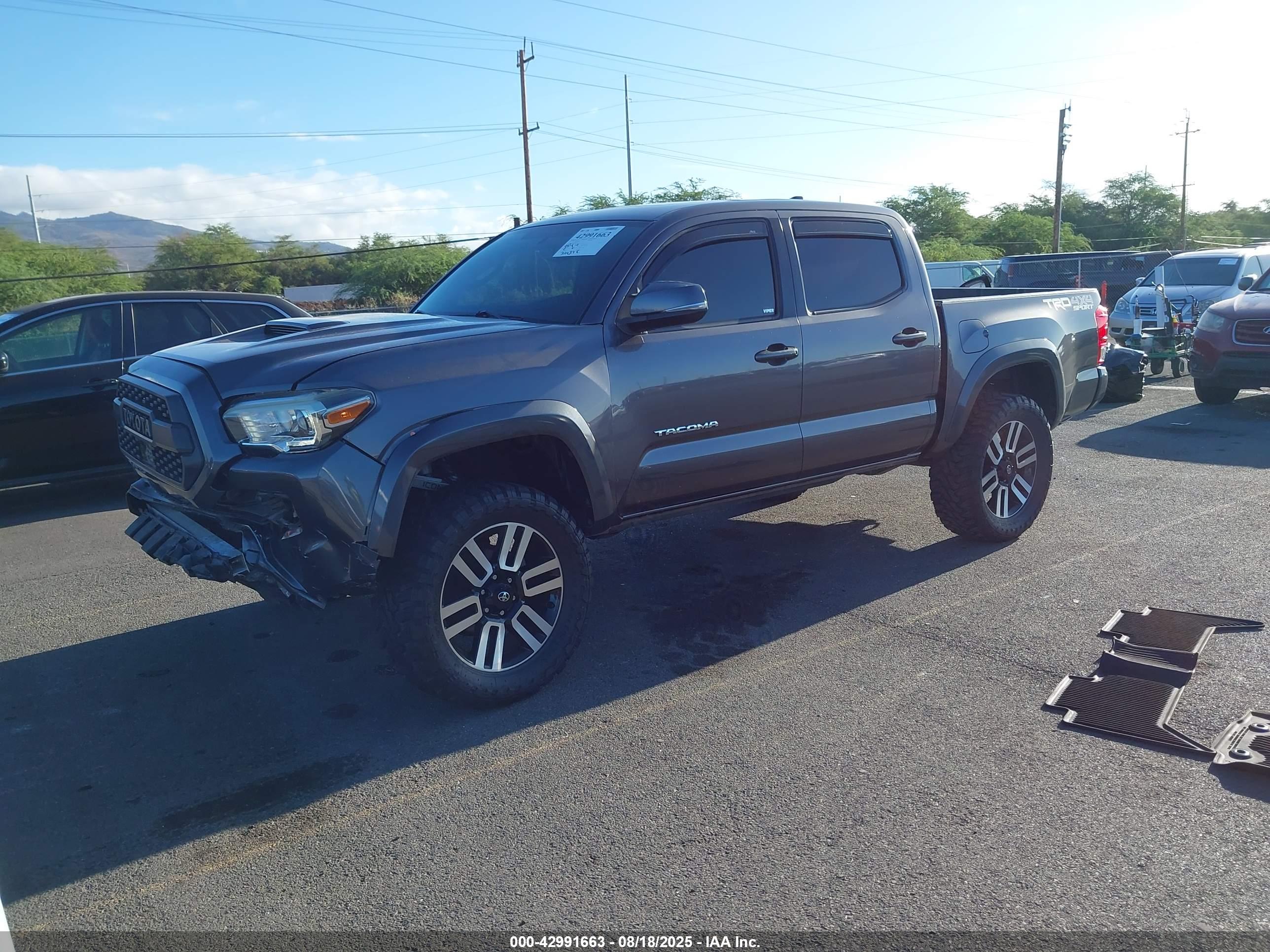 TOYOTA TACOMA image 2