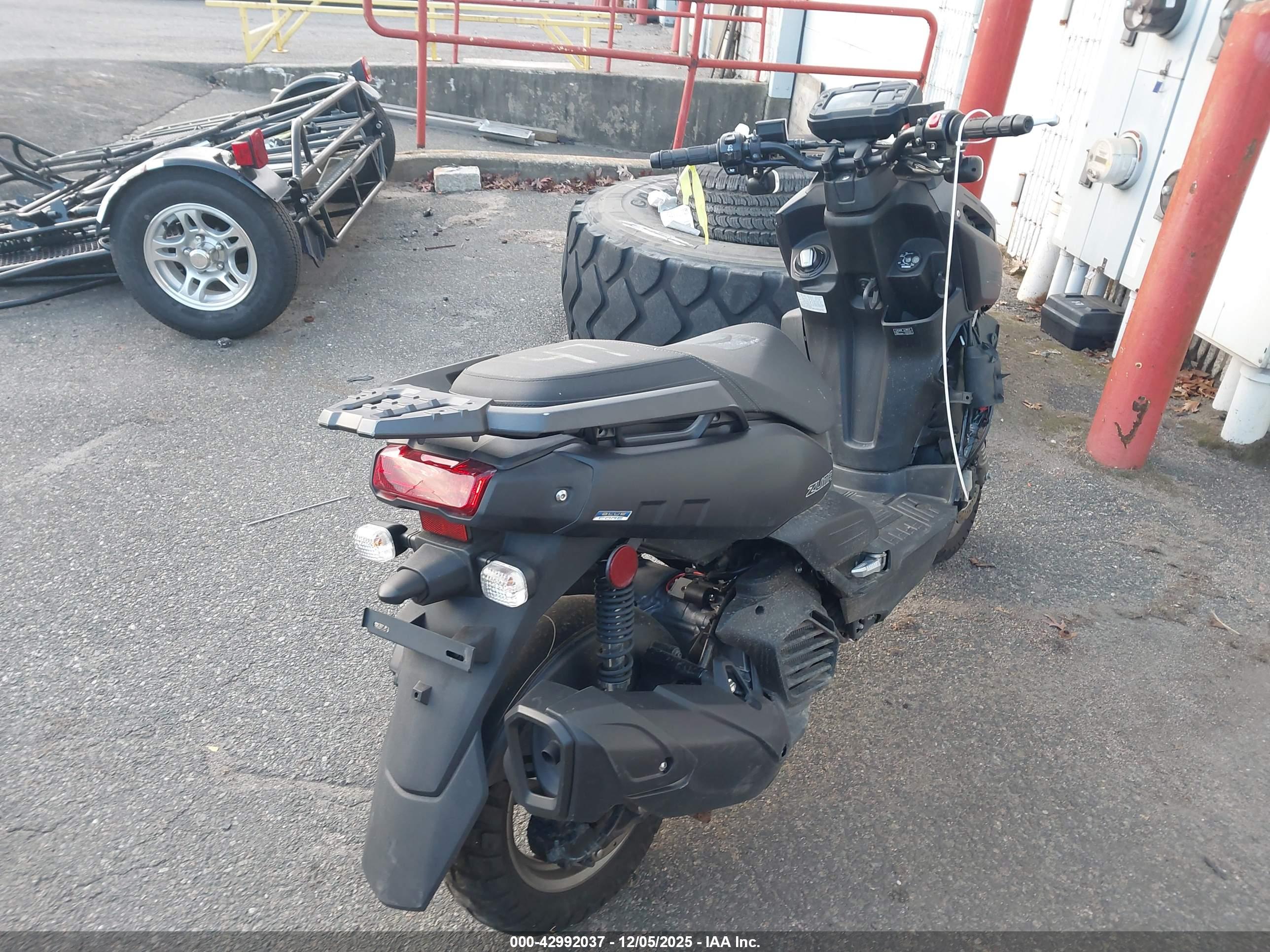 YAMAHA YW125 image 4