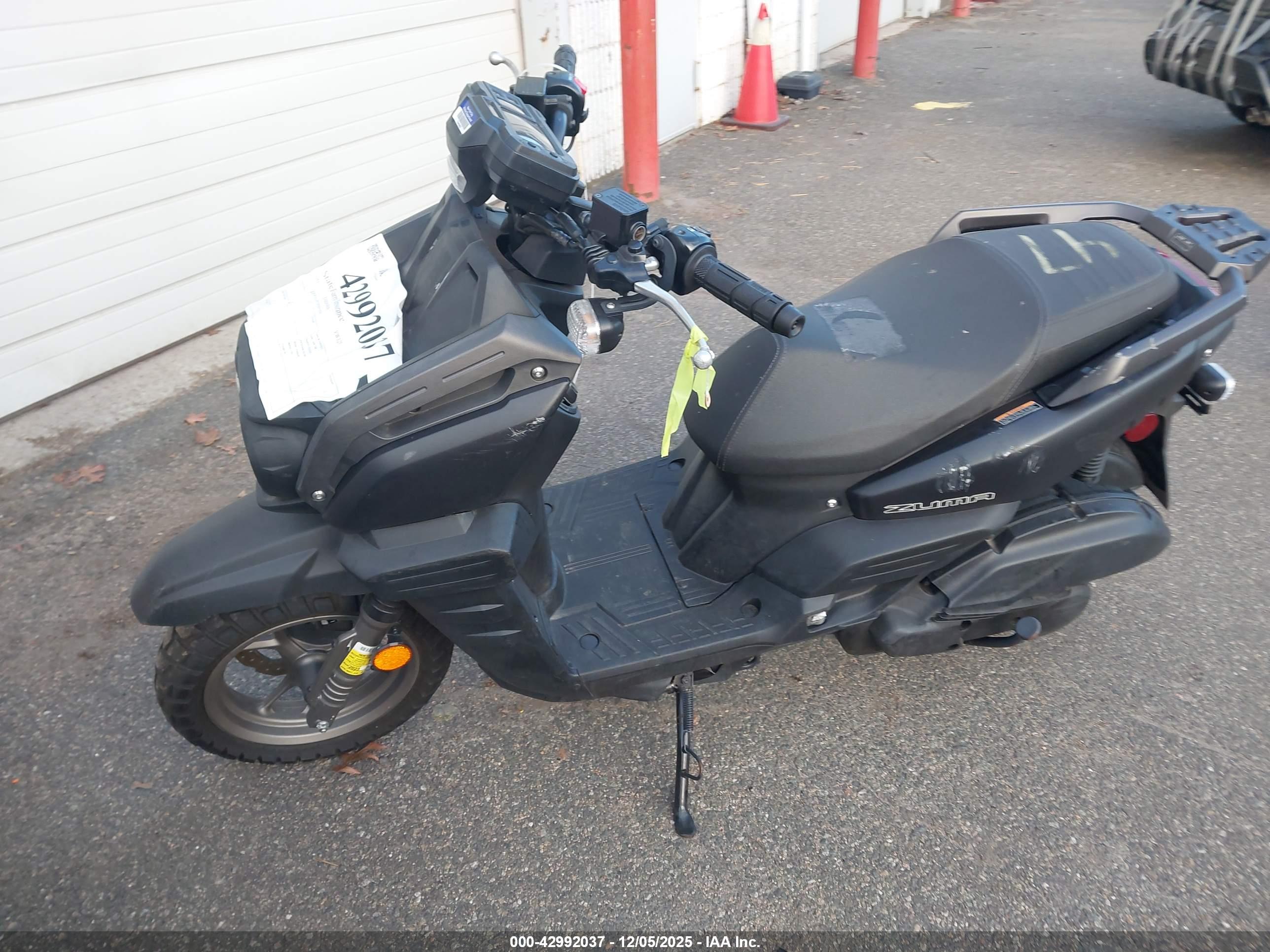 YAMAHA YW125 image 9