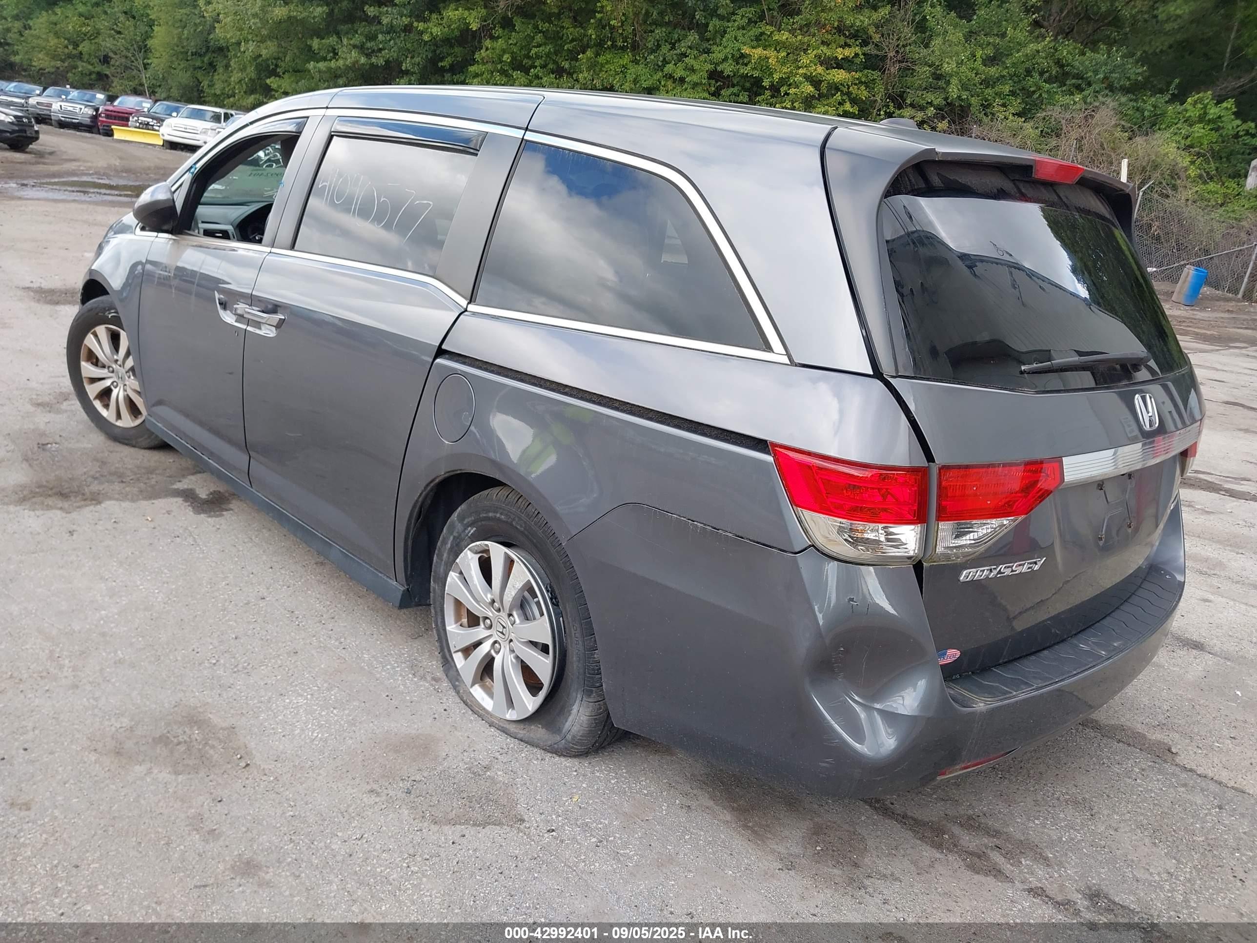 HONDA ODYSSEY image 3