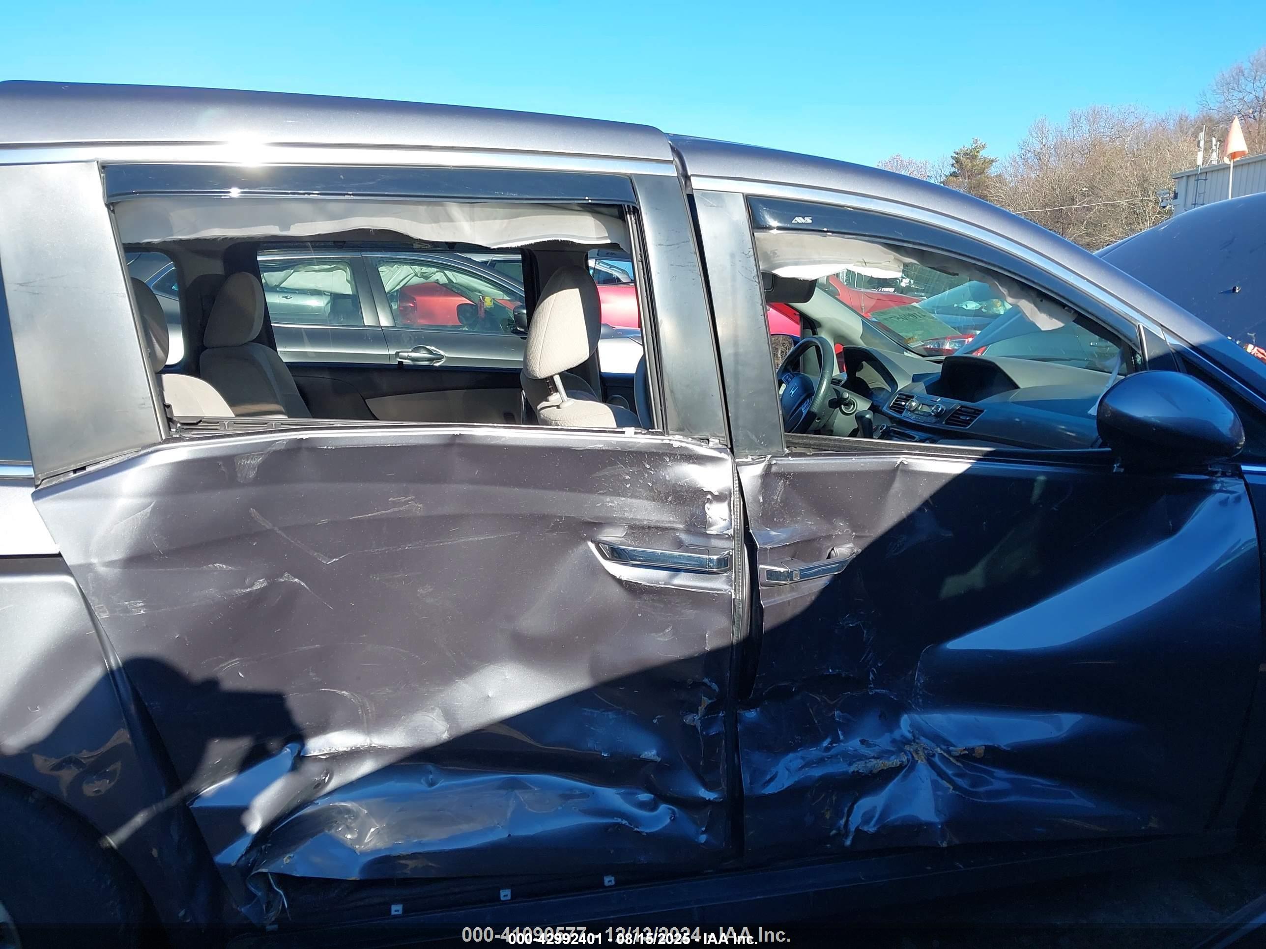 HONDA ODYSSEY image 6