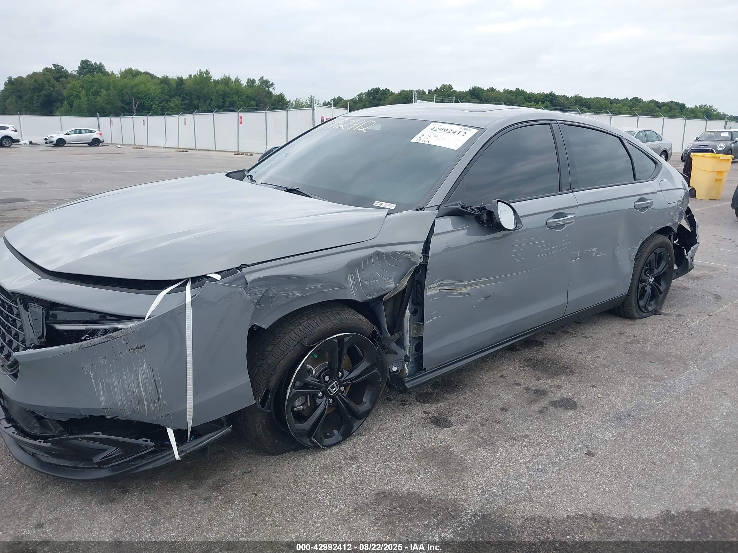 HONDA ACCORD image 6