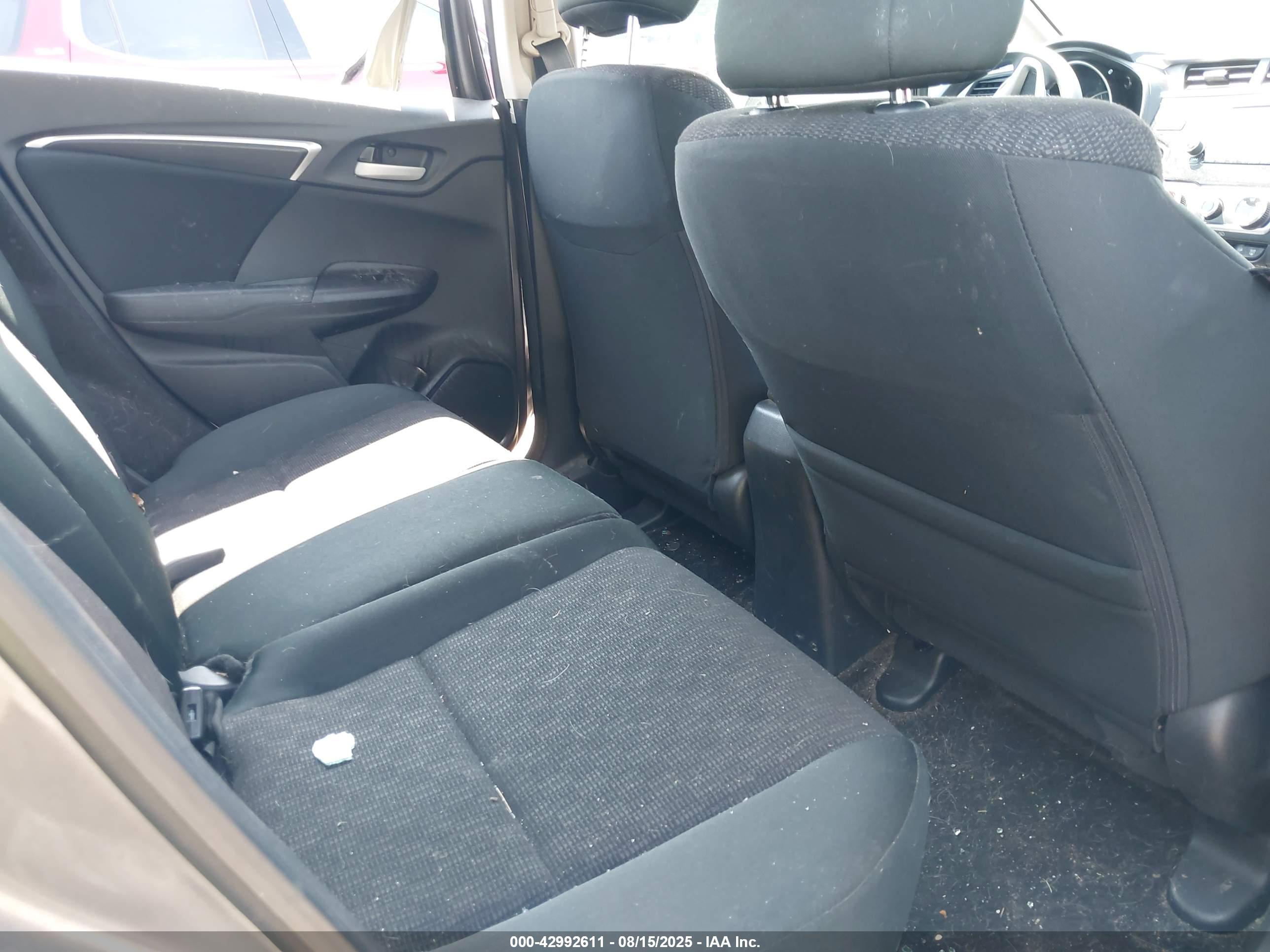 HONDA FIT image 8