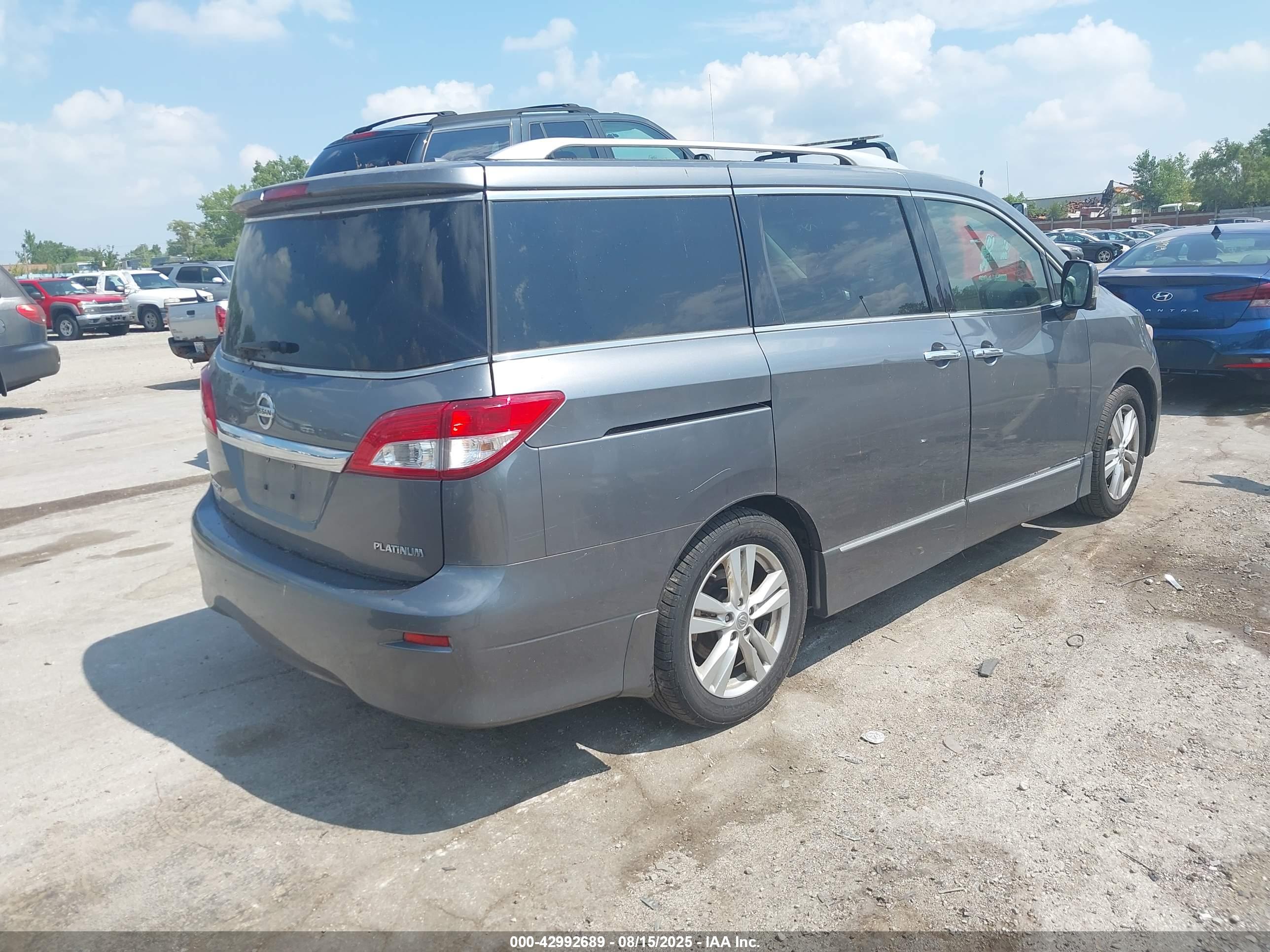 NISSAN QUEST image 4