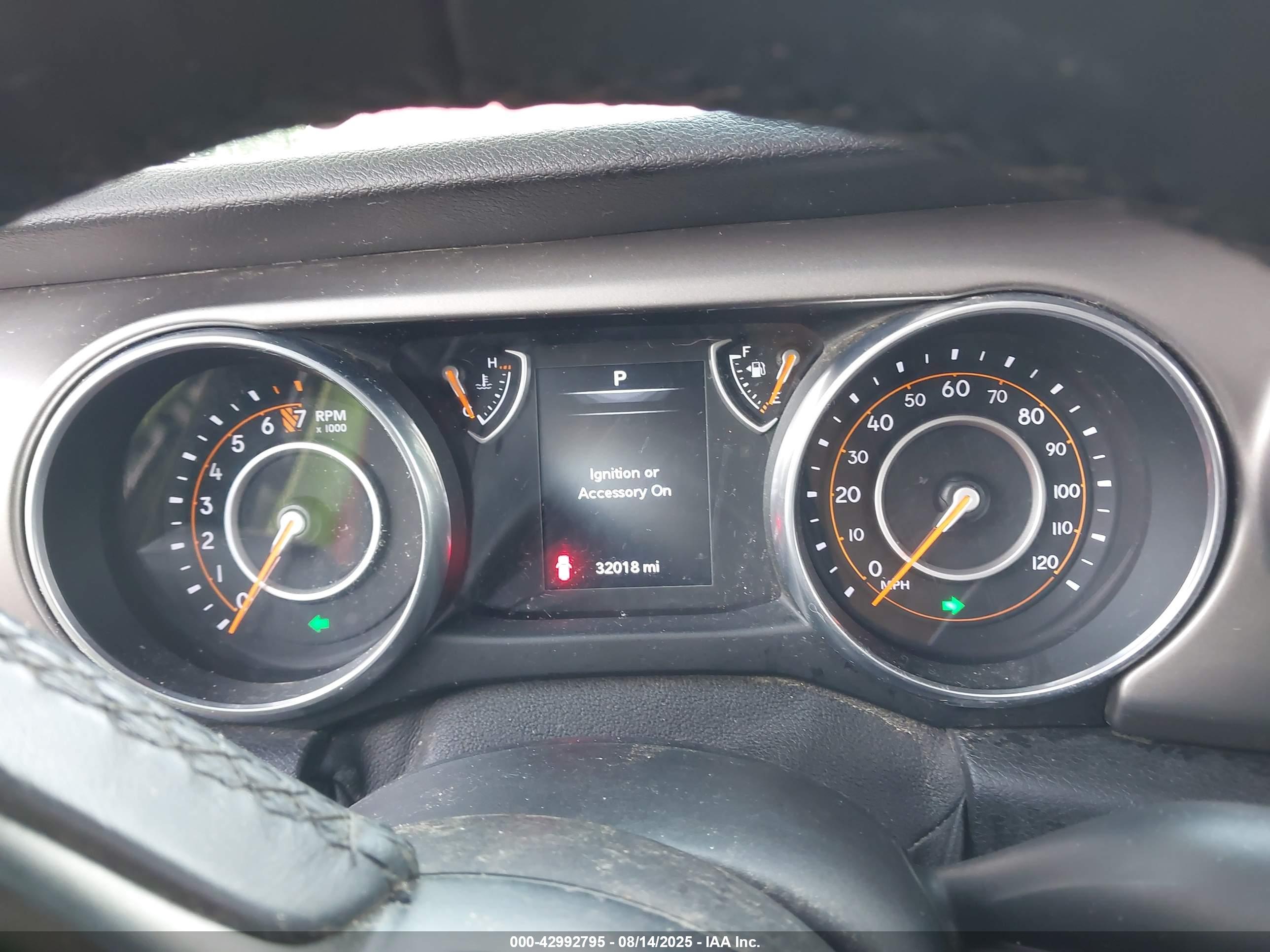 JEEP WRANGLER image 7
