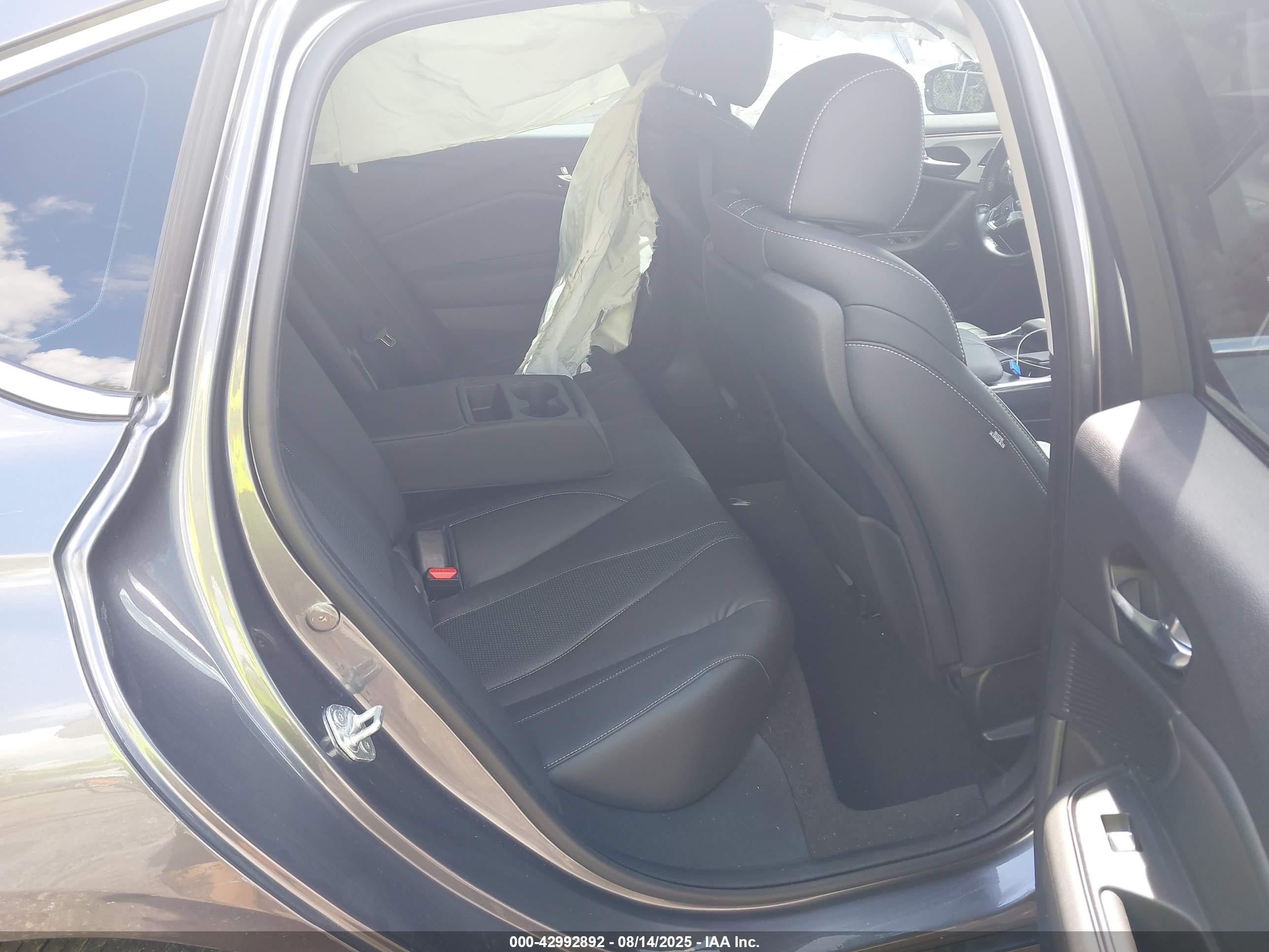 ACURA TLX image 8