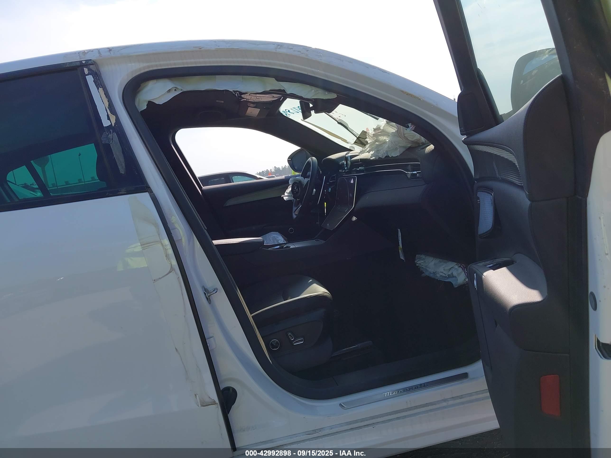 MASERATI GRECALE image 5