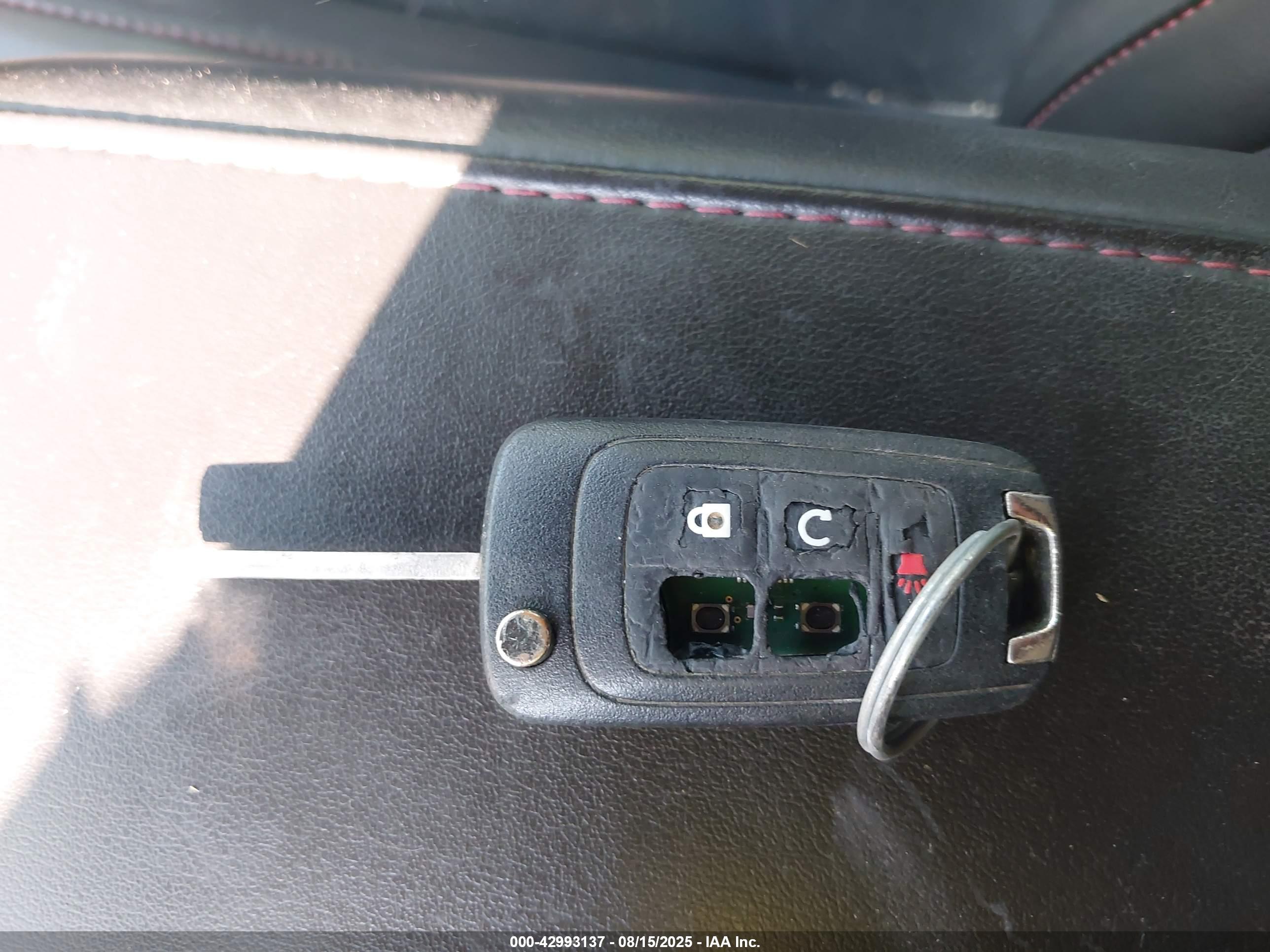 GMC TERRAIN image 11