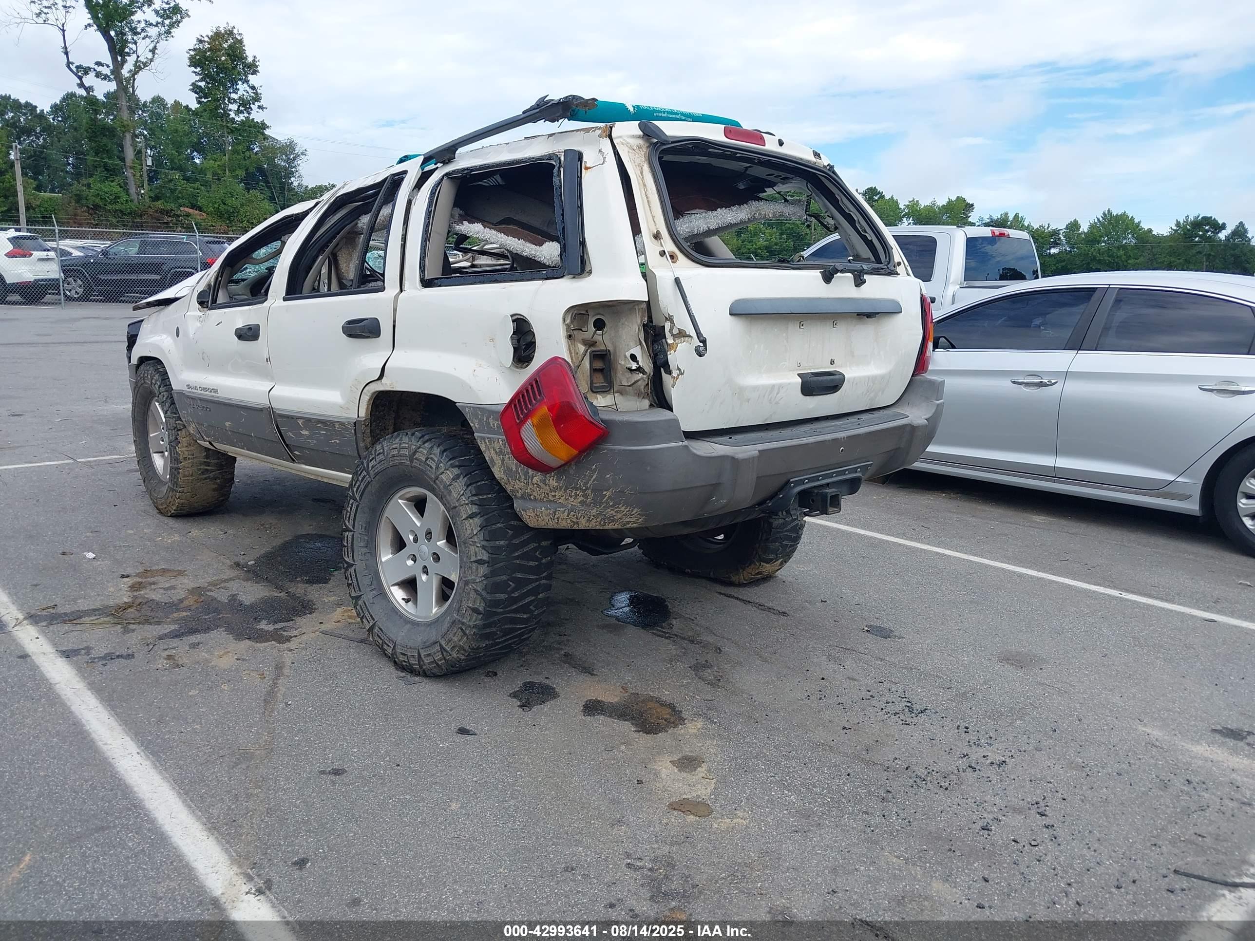 JEEP GRAND image 3