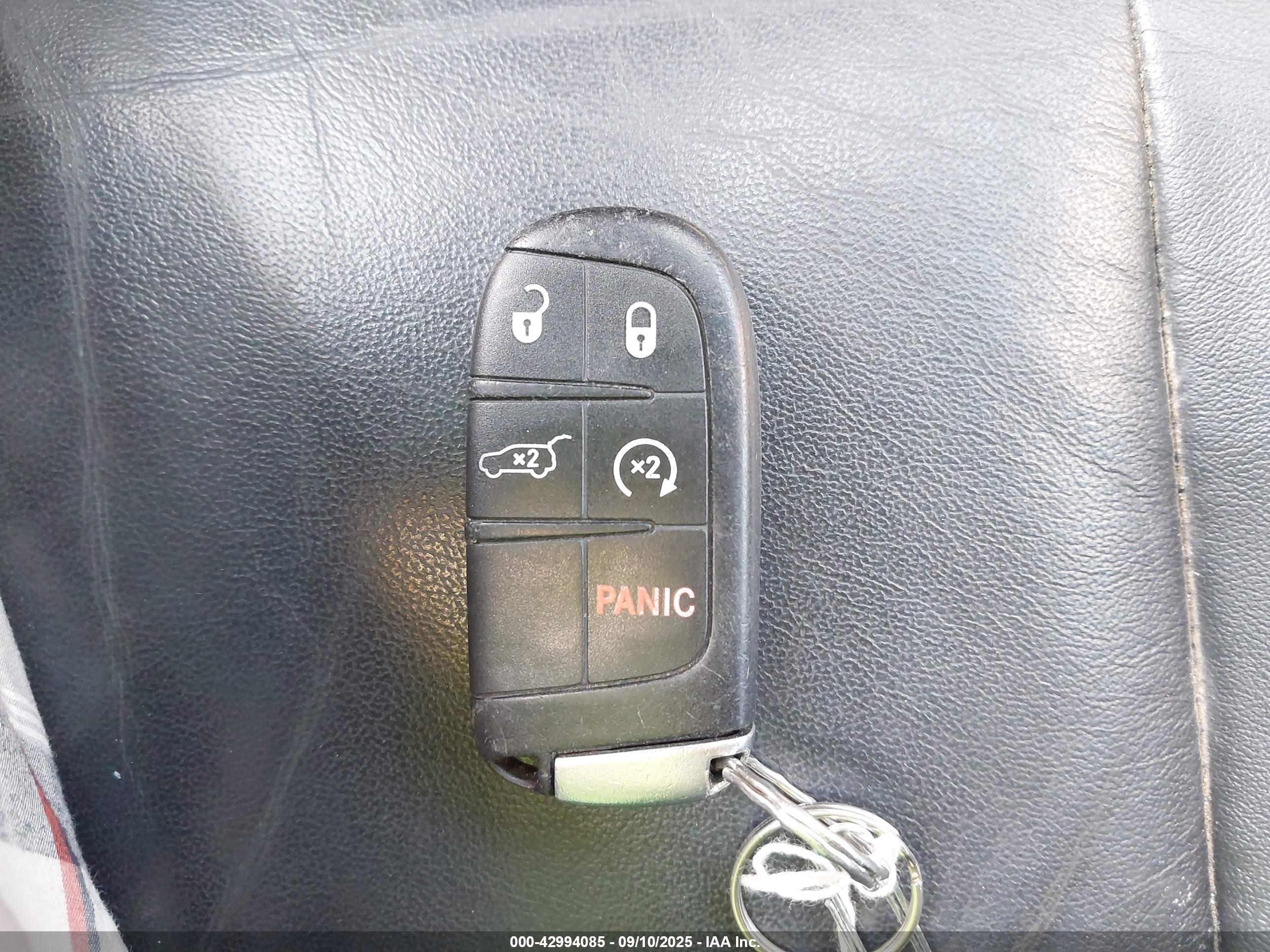 JEEP GRAND image 11