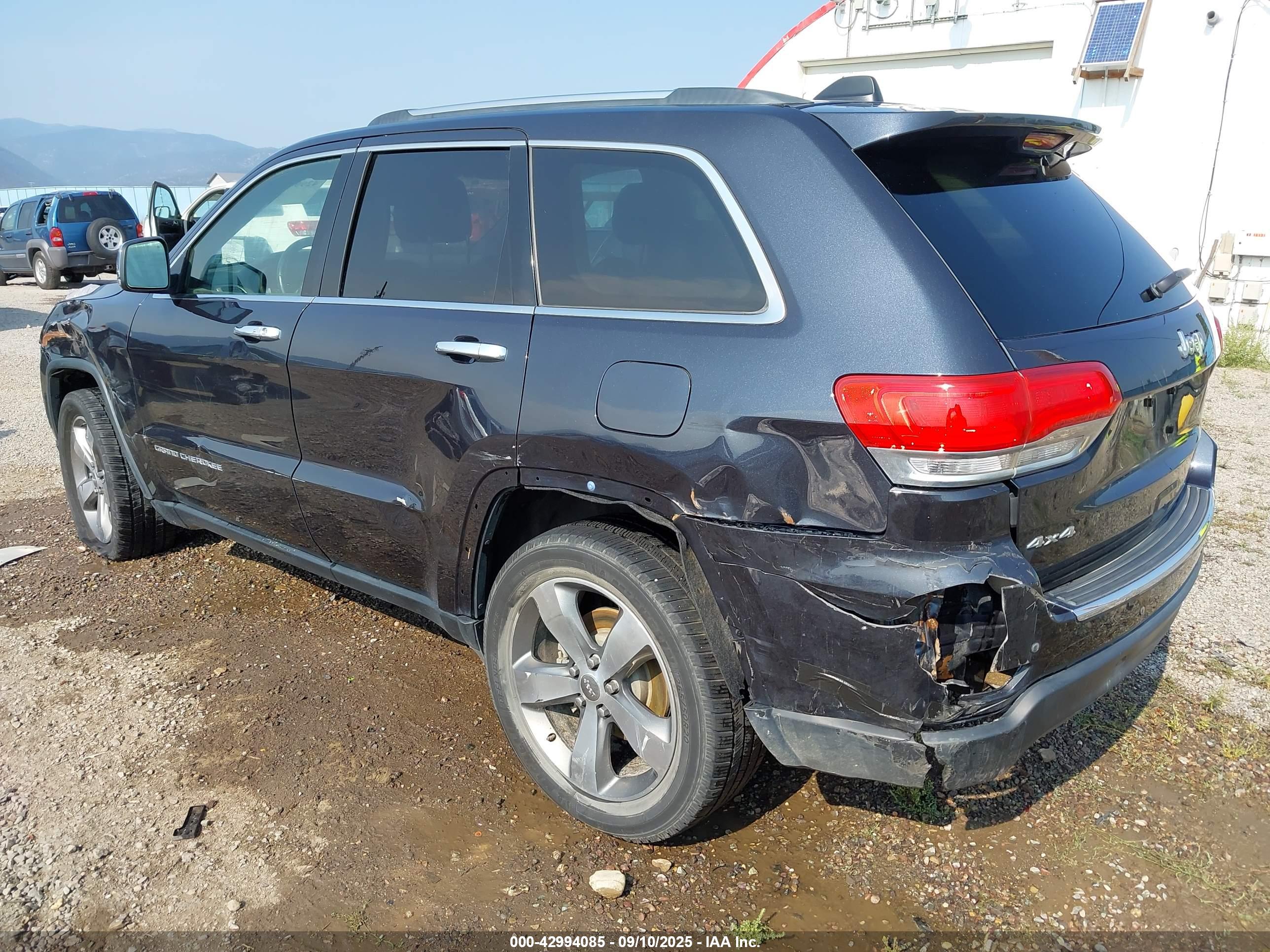 JEEP GRAND image 3