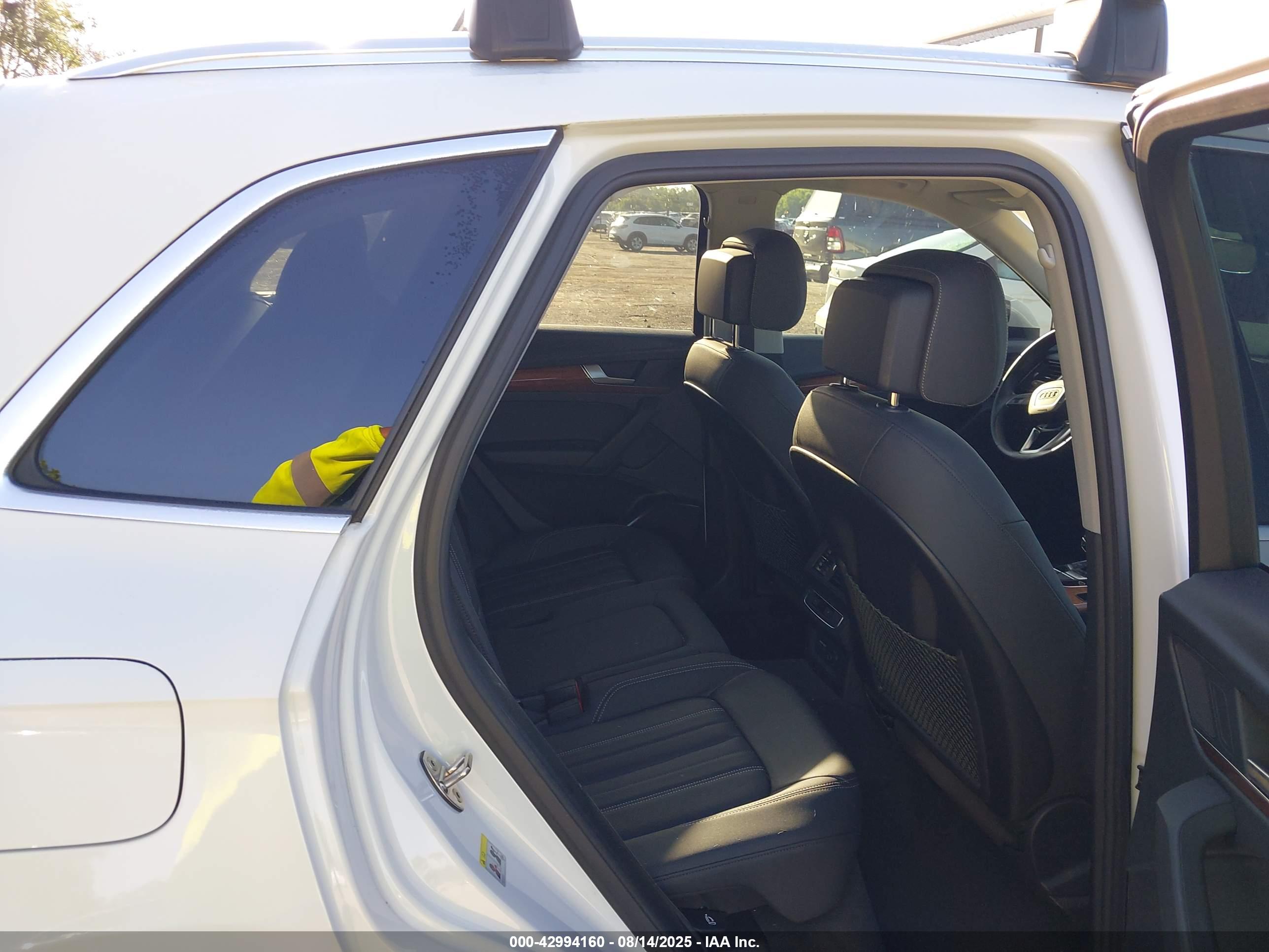 AUDI Q5 image 8