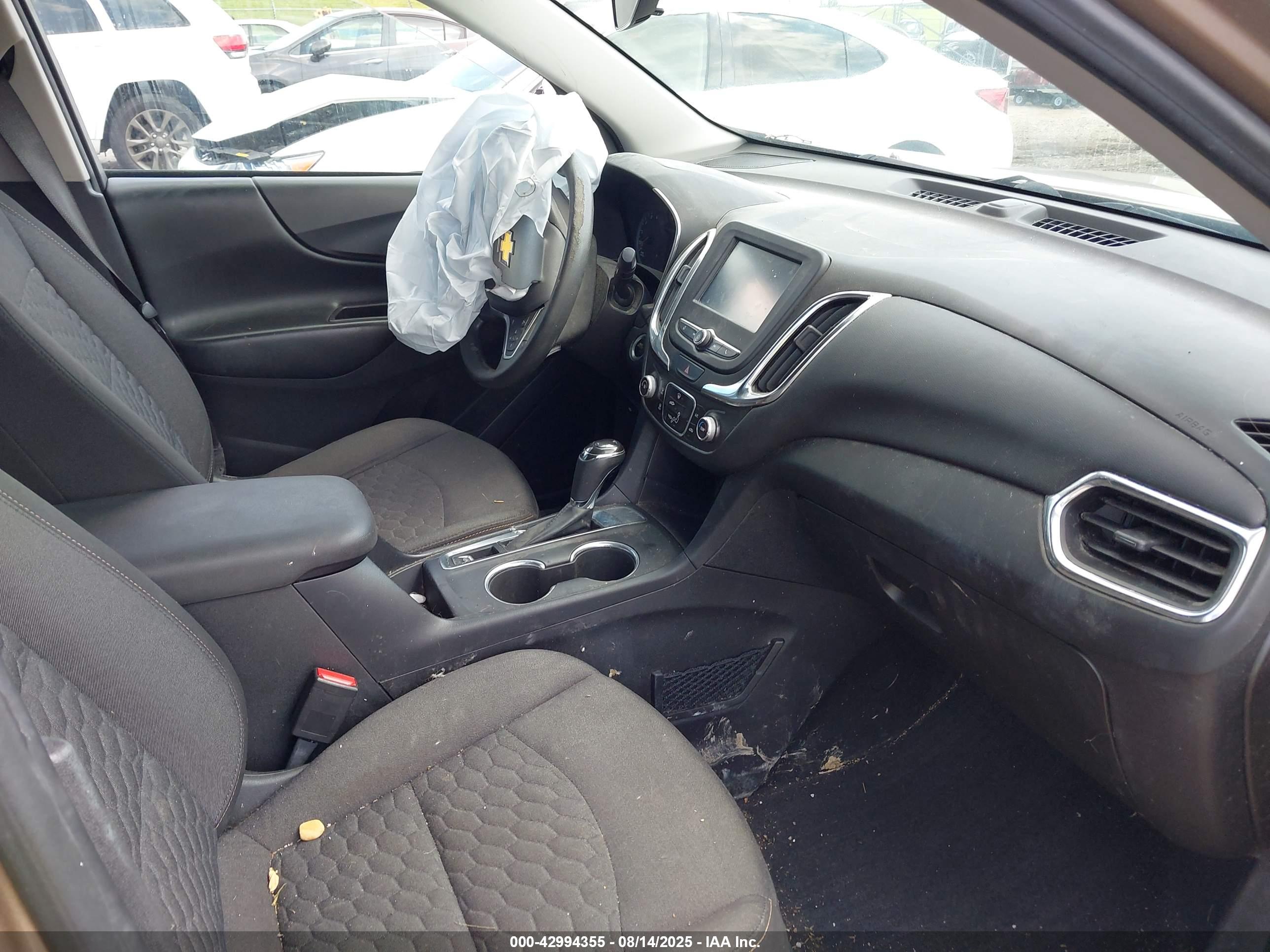 CHEVROLET EQUINOX image 5
