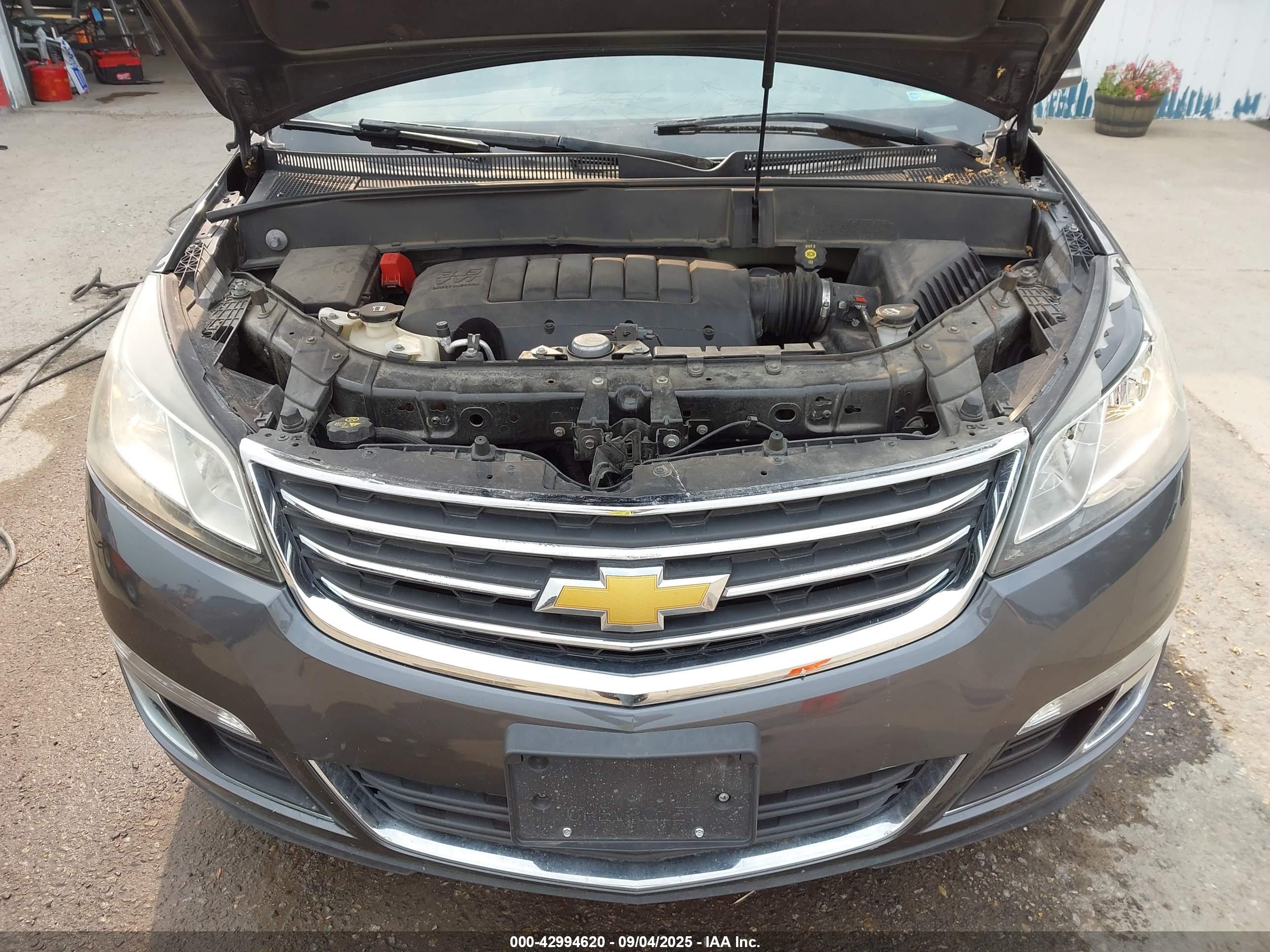 CHEVROLET TRAVERSE image 10