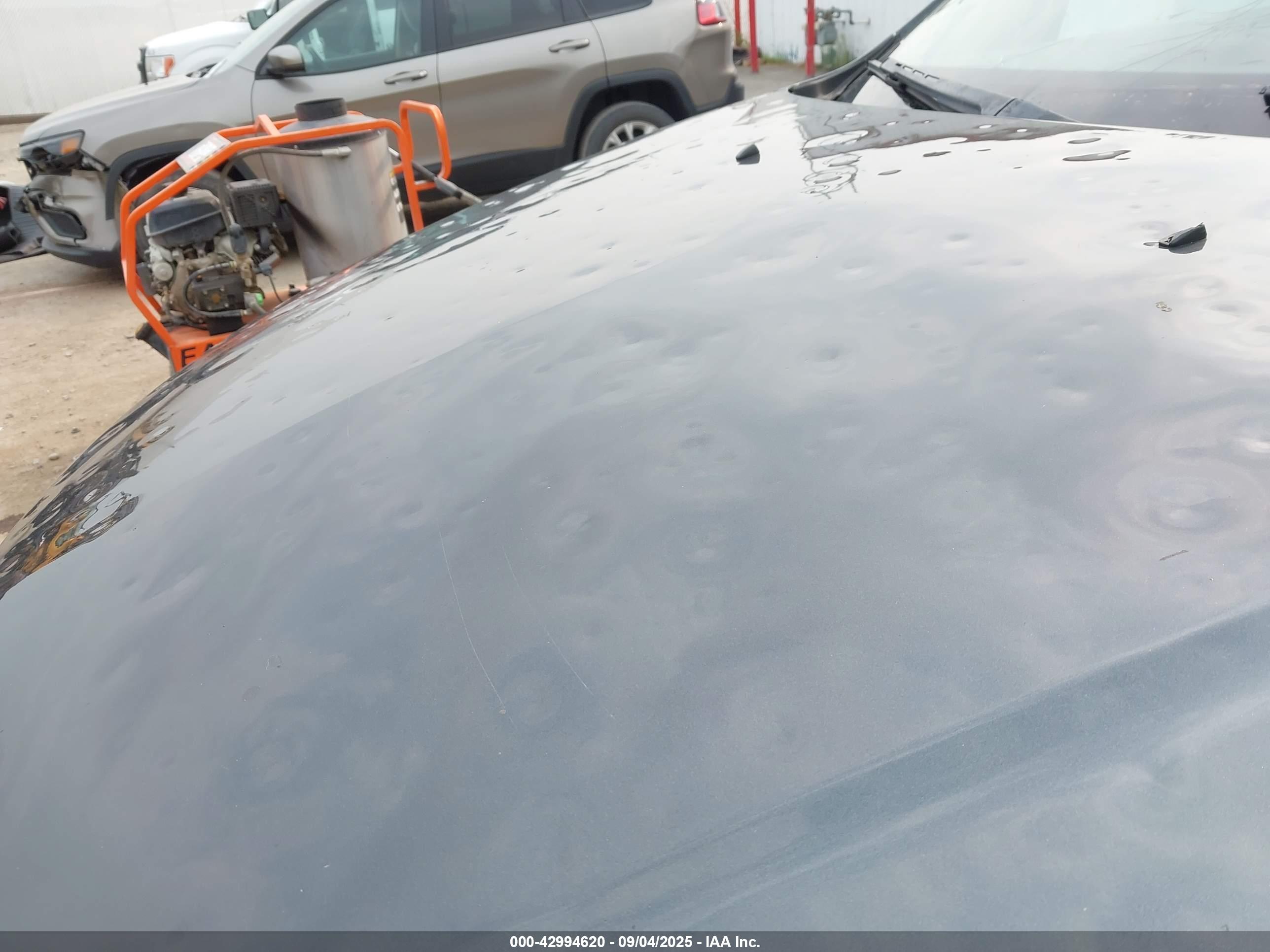 CHEVROLET TRAVERSE image 6