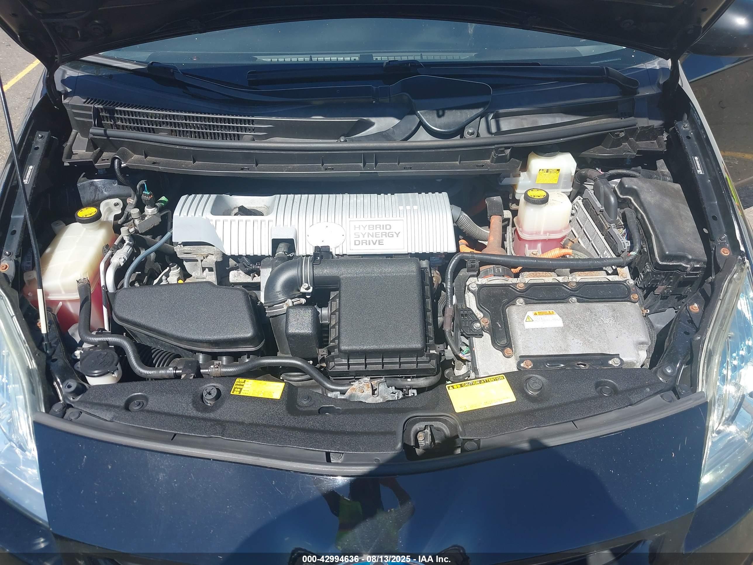 TOYOTA PRIUS image 10