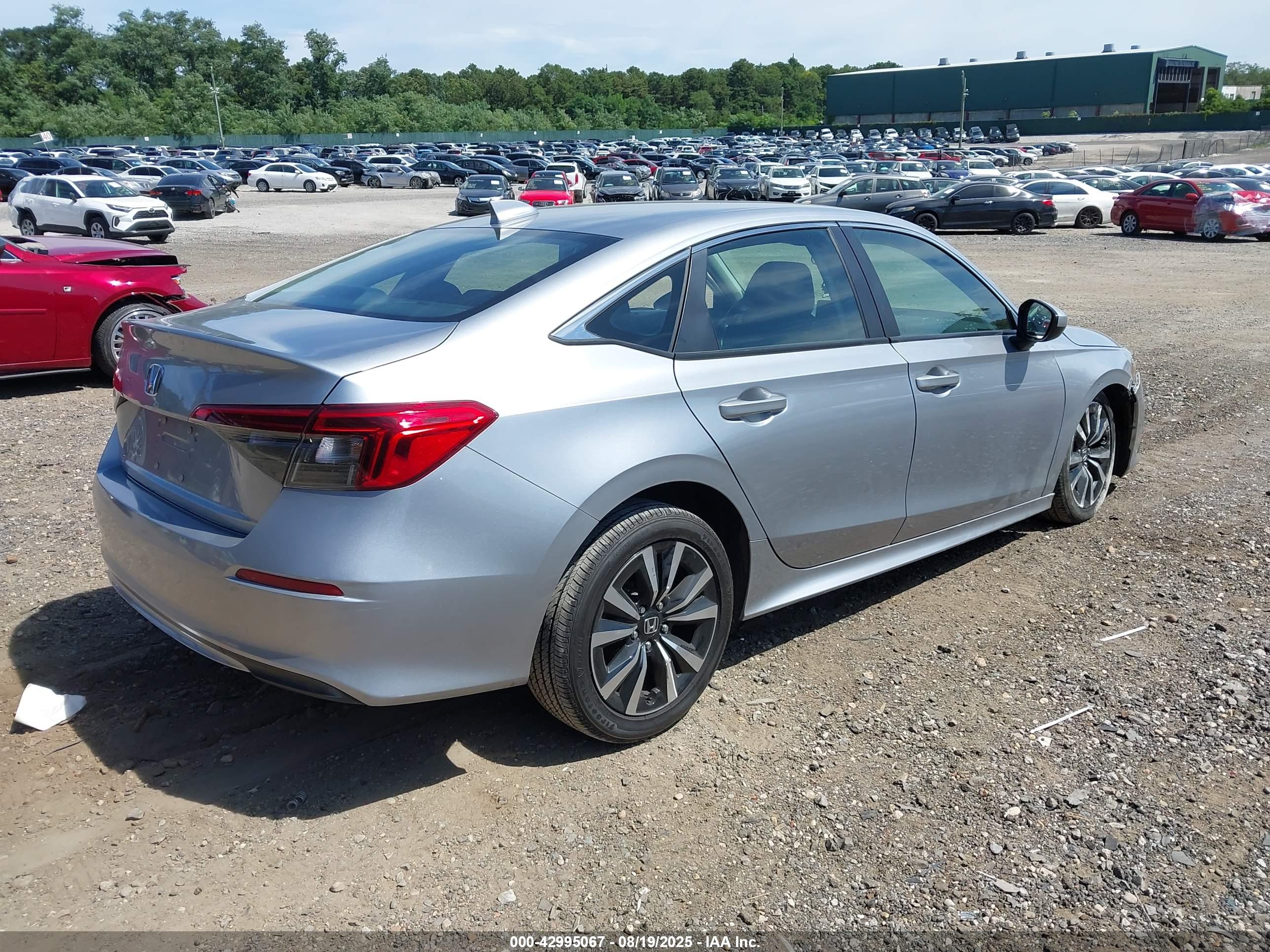 HONDA CIVIC image 4