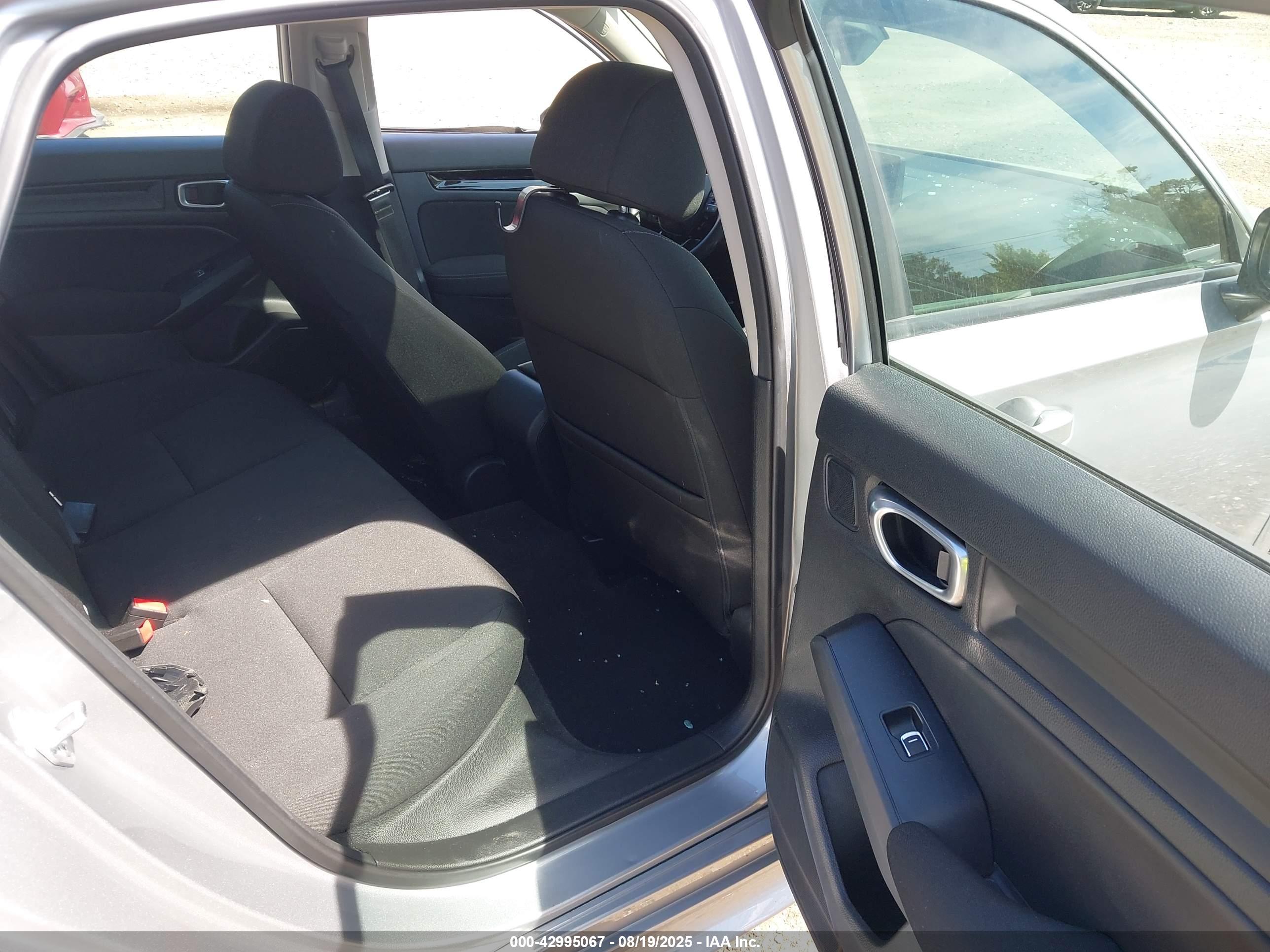 HONDA CIVIC image 8