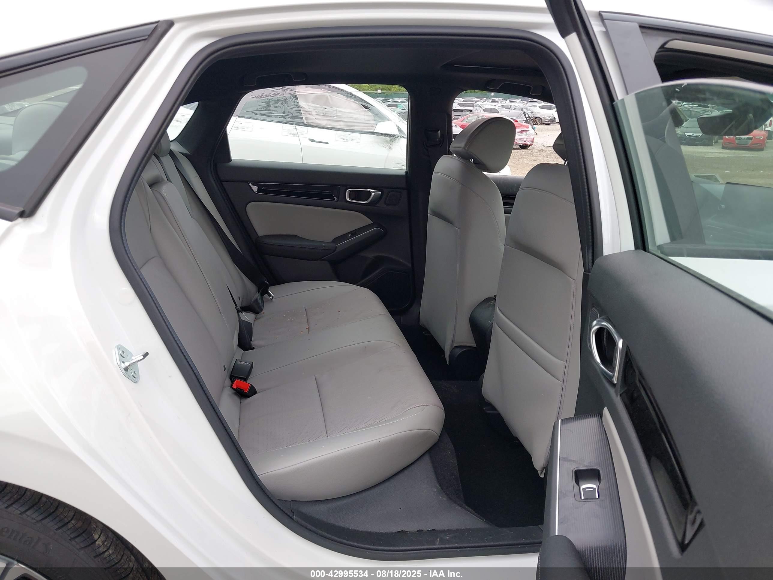 HONDA CIVIC image 8