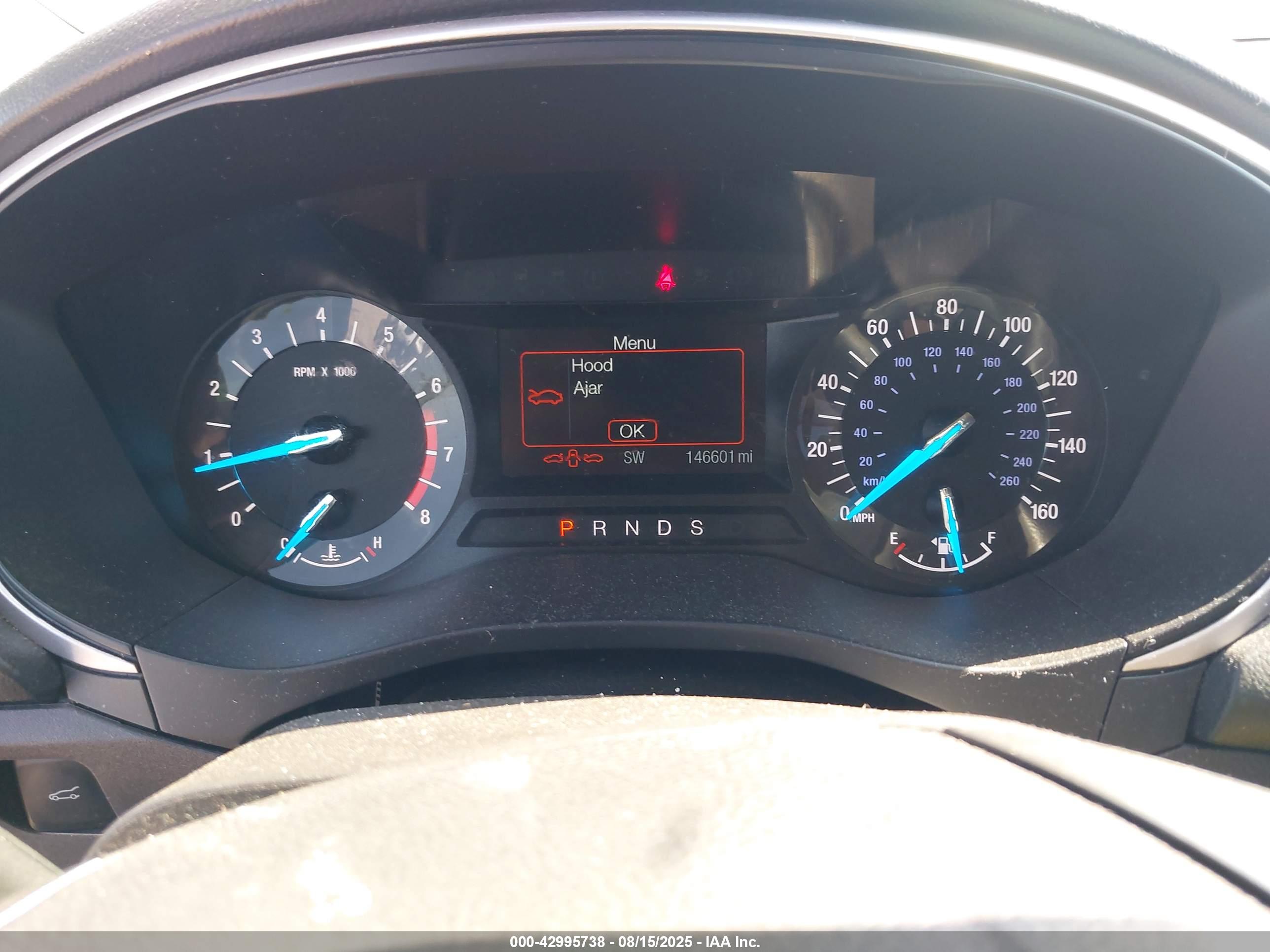 FORD FUSION image 7